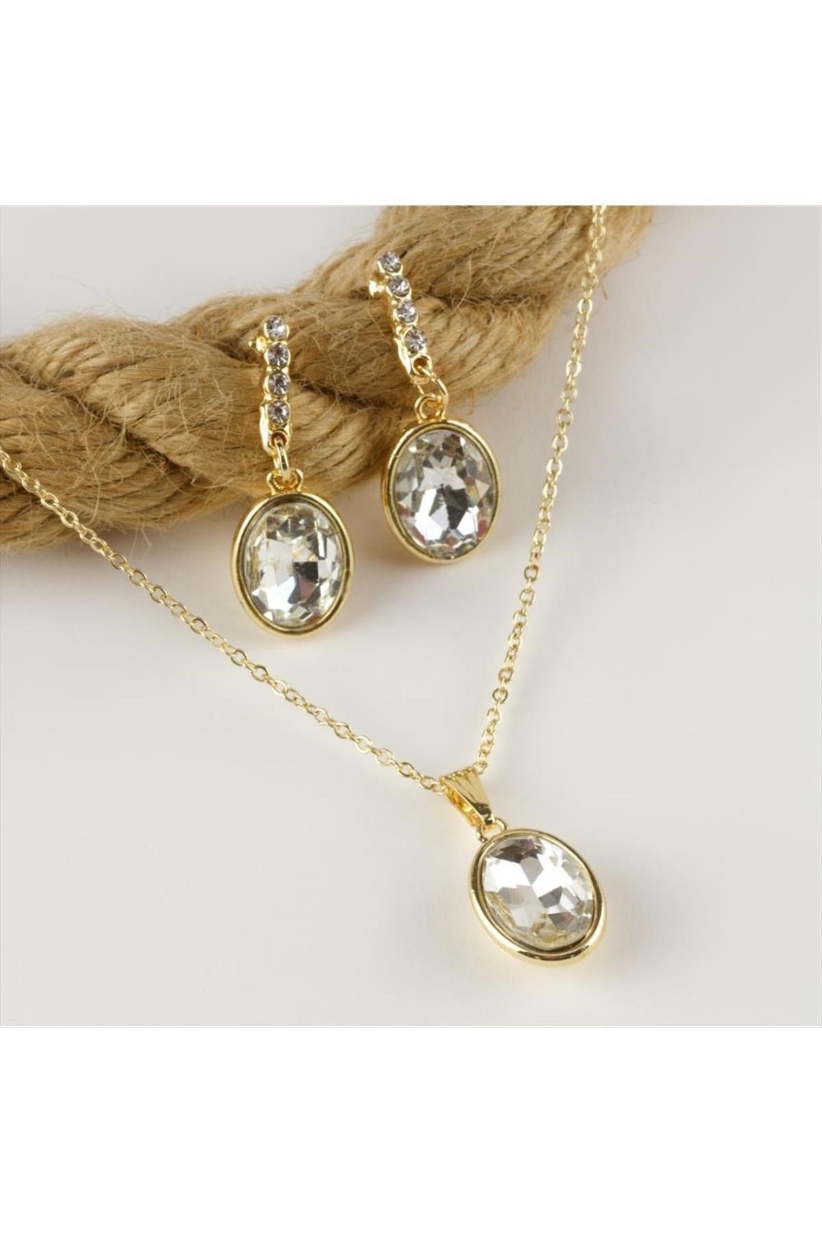 Oval Figürlü Taşlı Set Kolye 1,5 cm