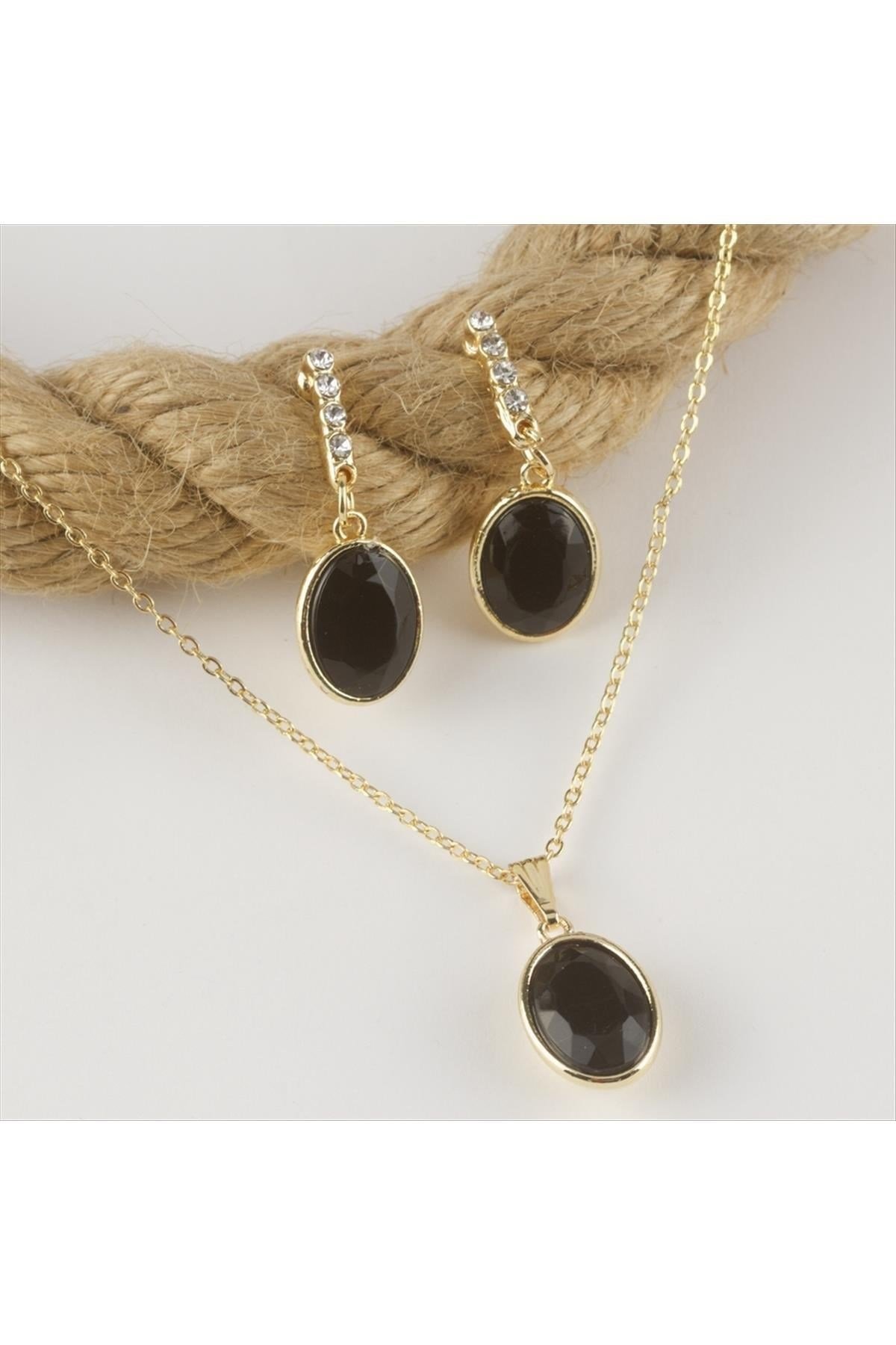 Oval Figürlü Taşlı Set Kolye 2 cm