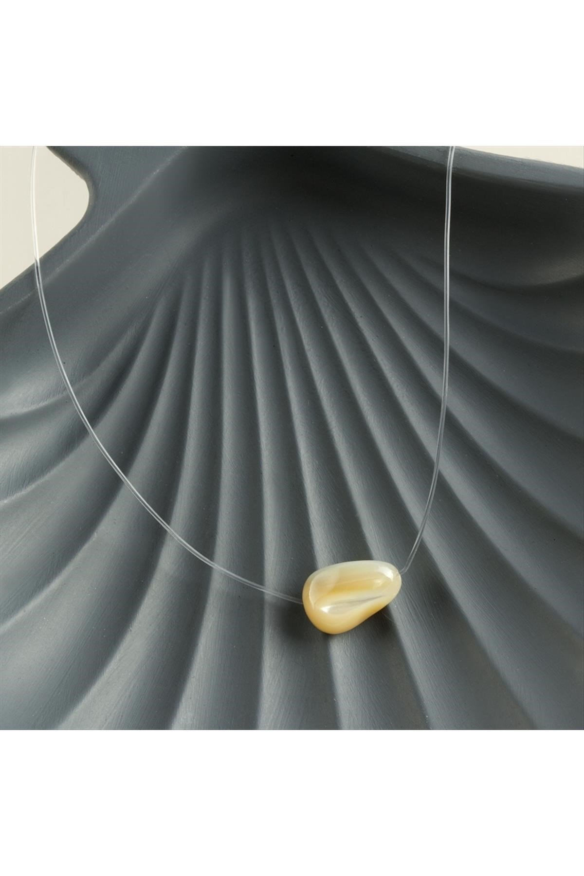 Oval Sedef Kolye