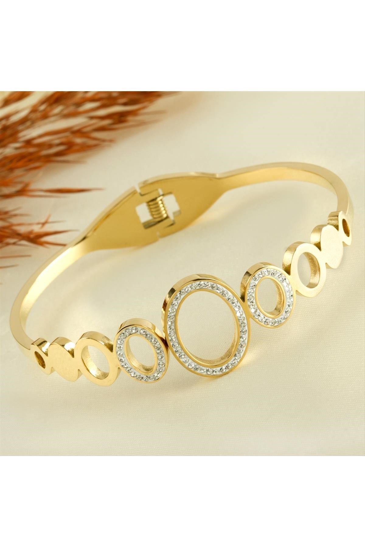 Oval Zirkon Taşlı Çelik Kelepçe Bileklik