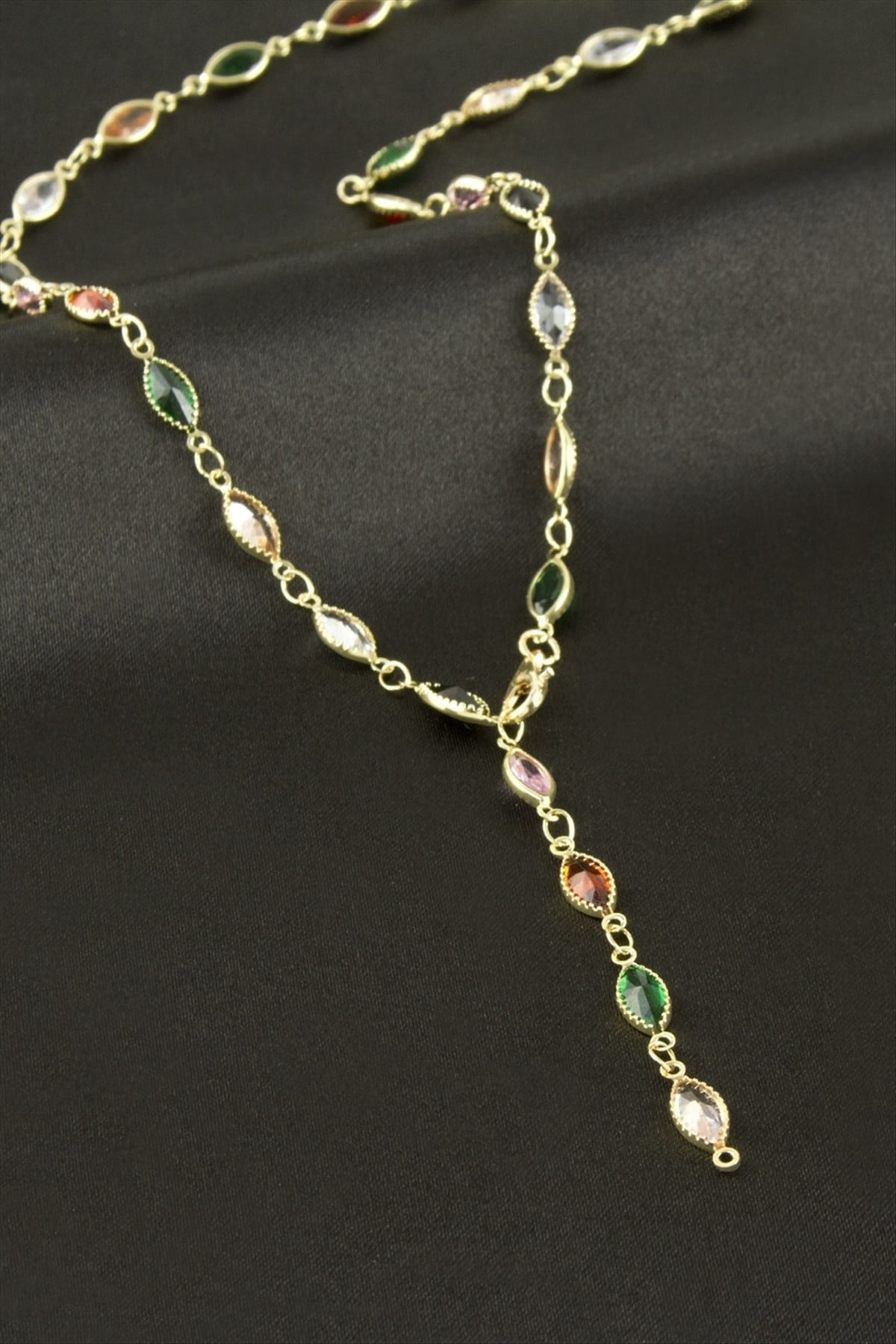 Oval Zirkon Taşlı Y Kolye
