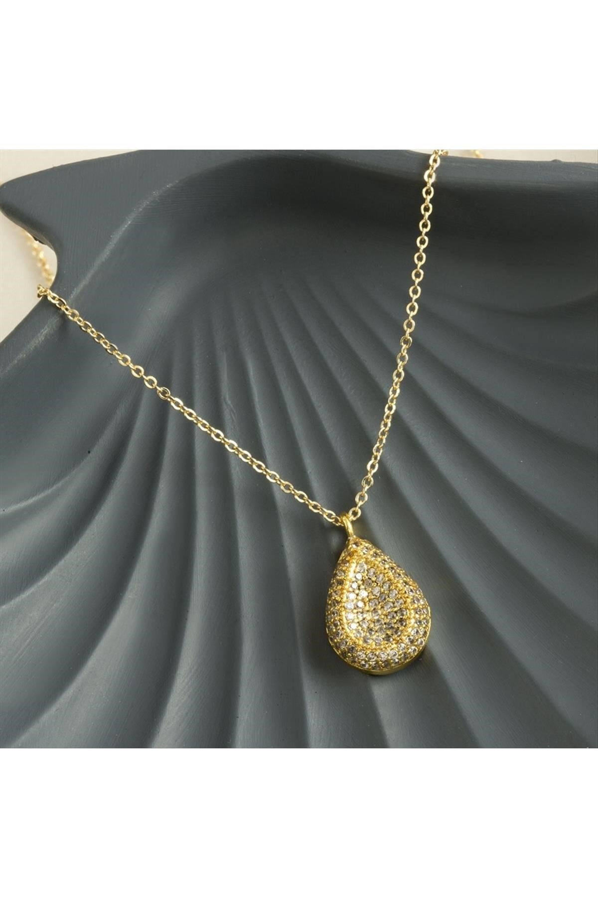 Oval Zirkon Taşlı Yeni Sezon Kolye