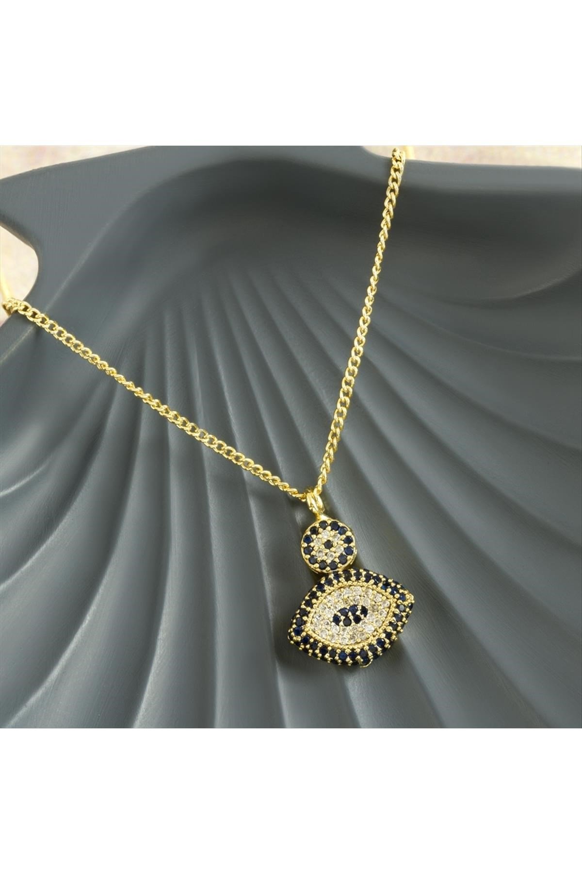 Oval Zirkon Taşlı Yeni Sezon Kolye