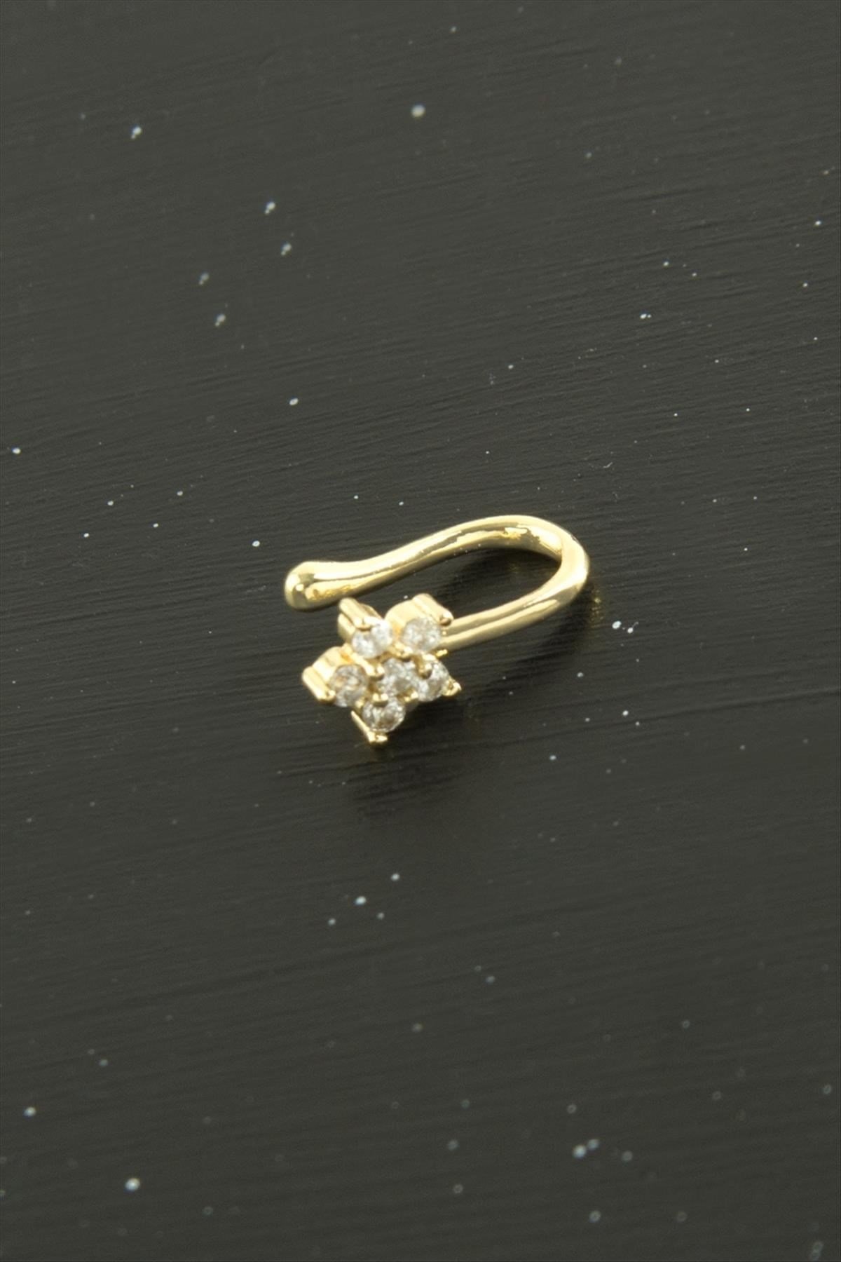 Papatya Tragus Zirkon Taşlı Piercing 1 Adet