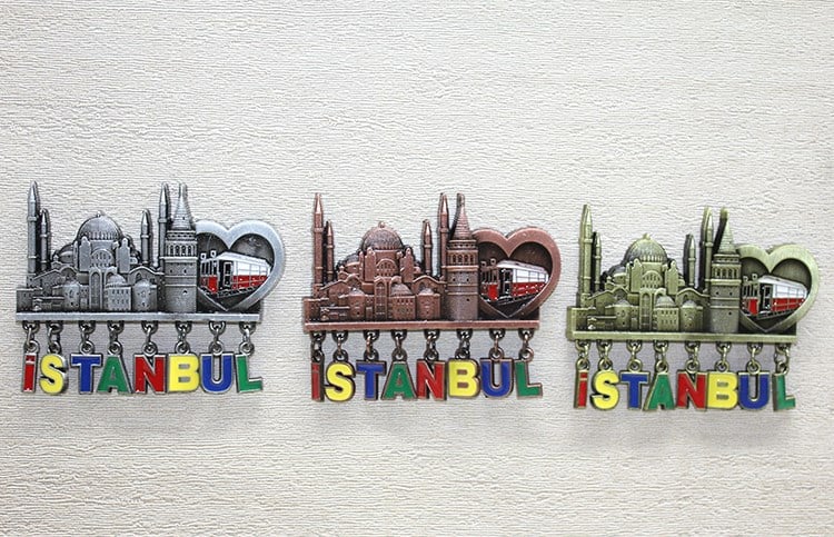 Sarkaçlı İstanbul Temalı Magnet - Model 2
