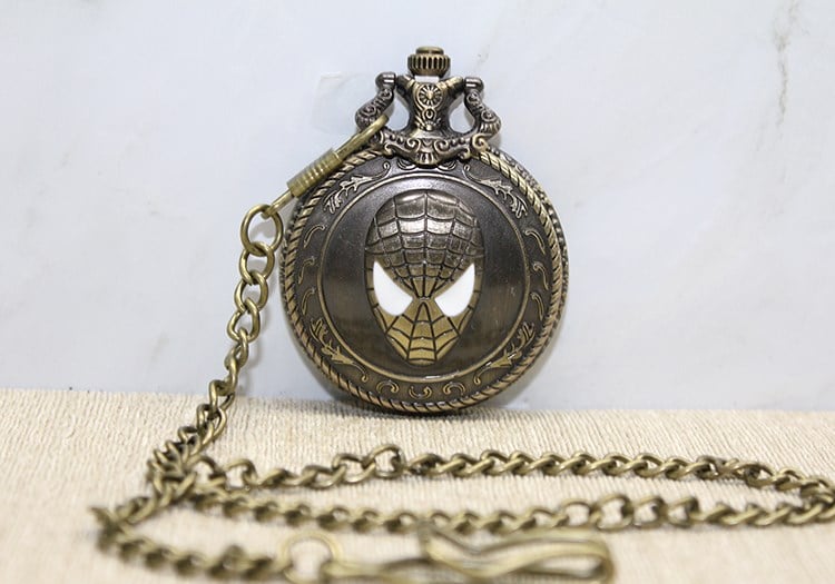 Spiderman Tasarımlı Köstekli Saat Model 2