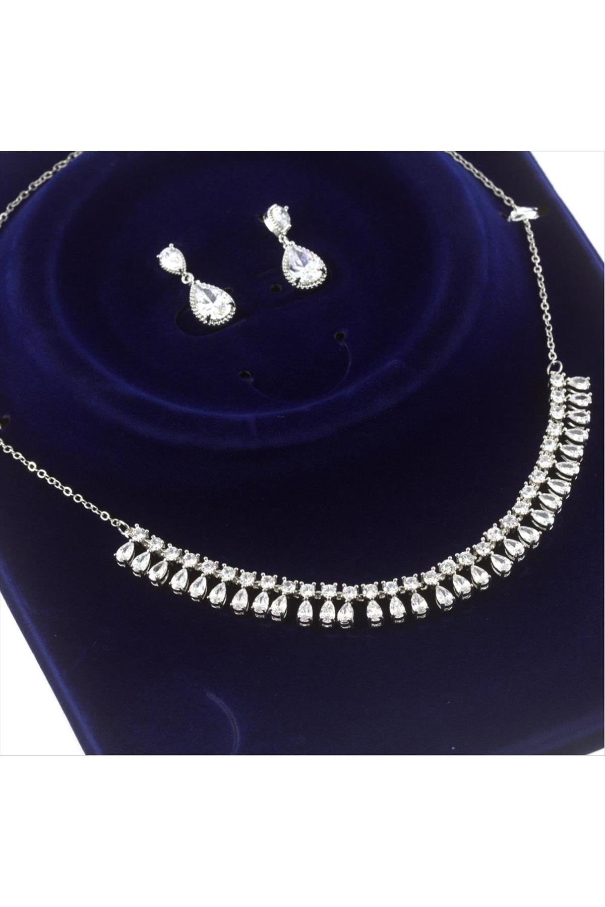 Swaroski Taşlı Özel Seri Lüks Set Kolye