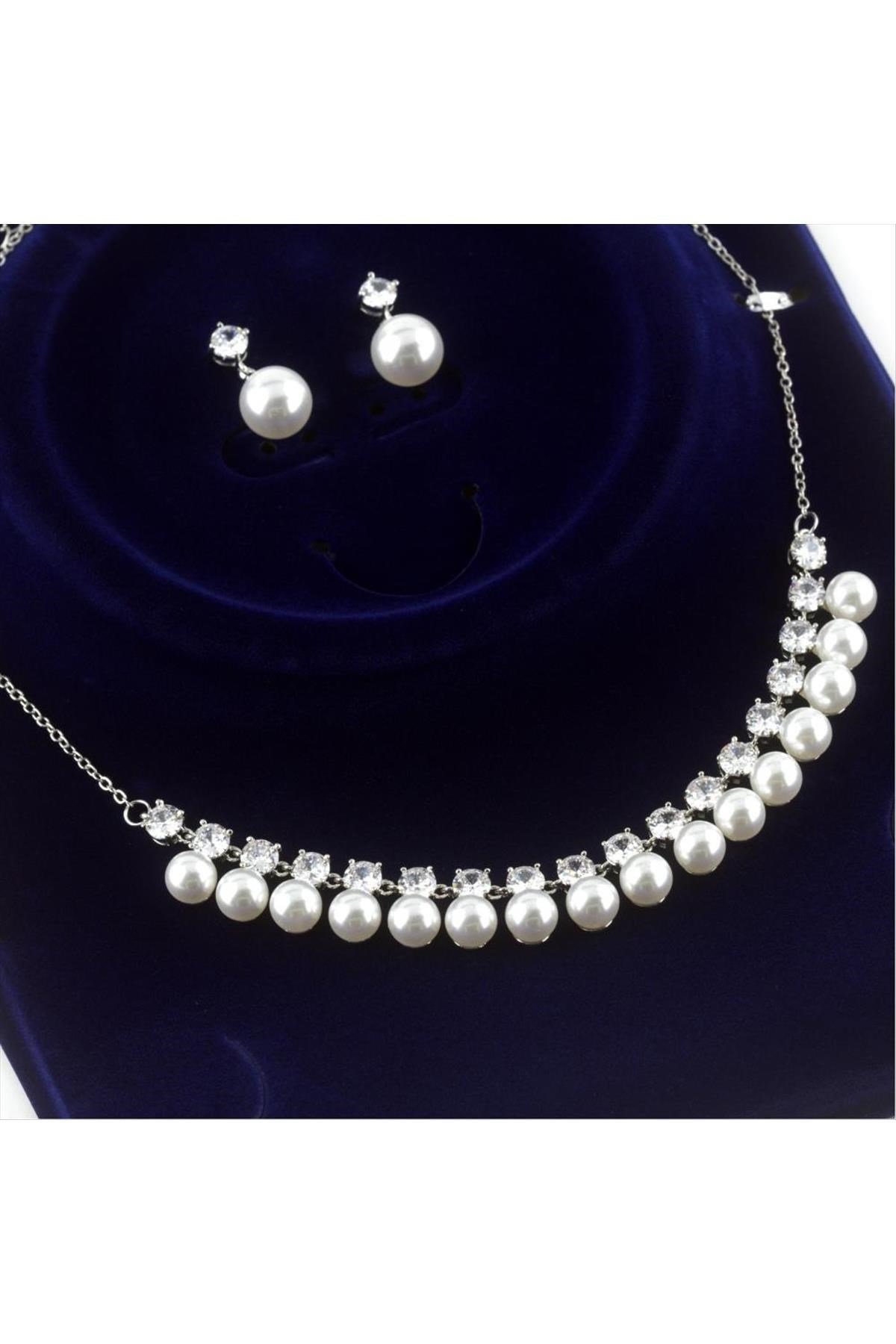 Swaroski Taşlı Özel Seri Lüks Set Kolye