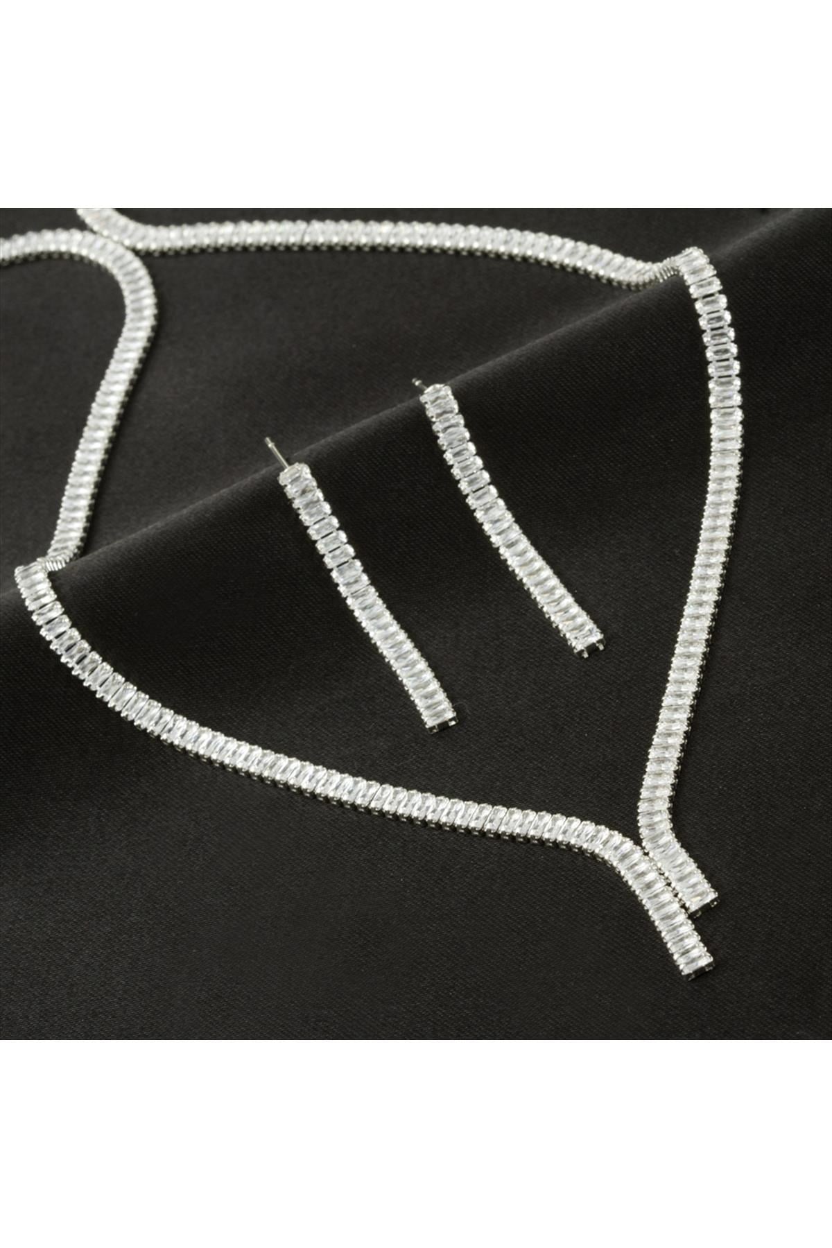 Tamtur Baget Taşlı Lüks Set Kolye 4 mm