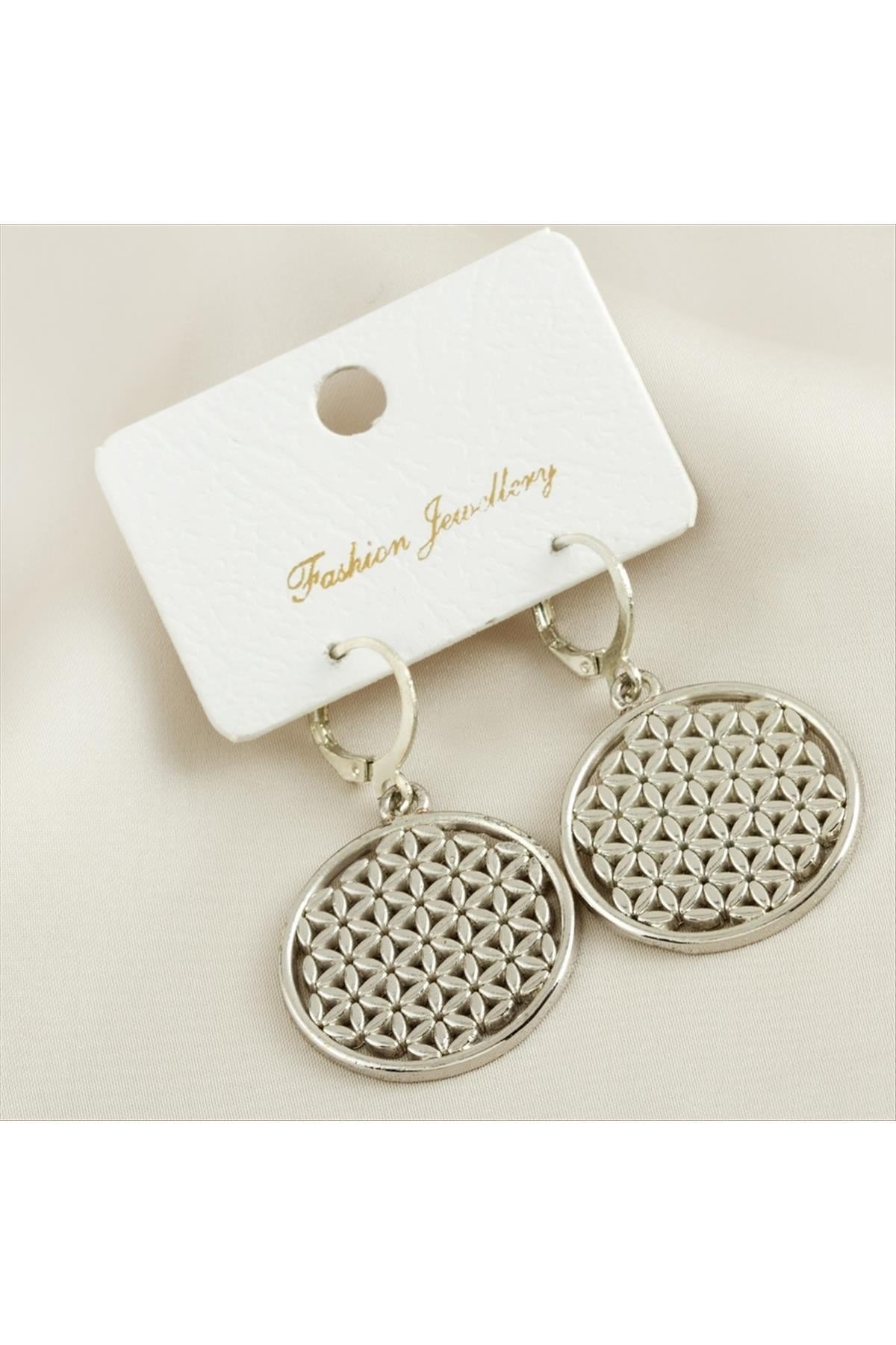 Yaşayan Oval Trend Metal Küpe