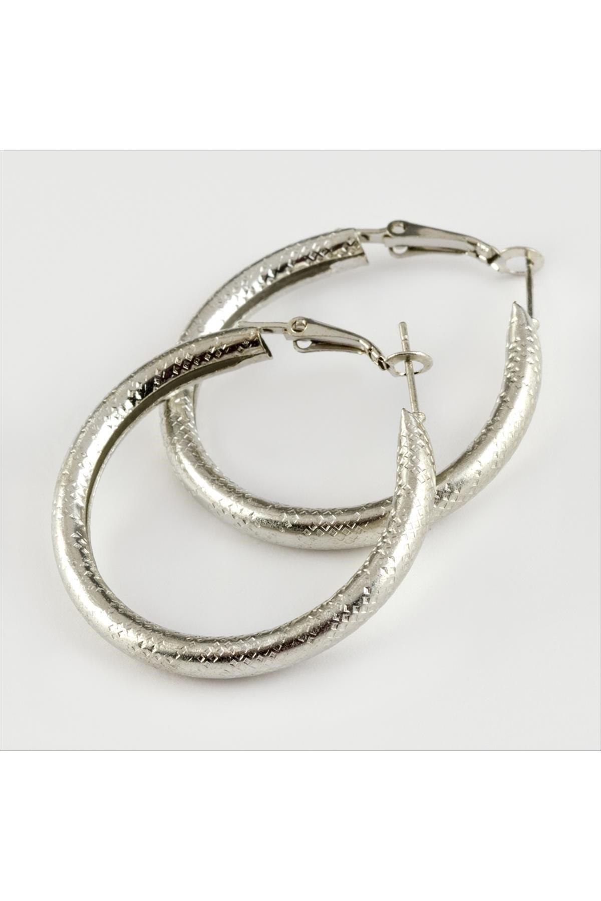 Yeni Sezon Noktalı Metal Halka Küpe 5,5 cm