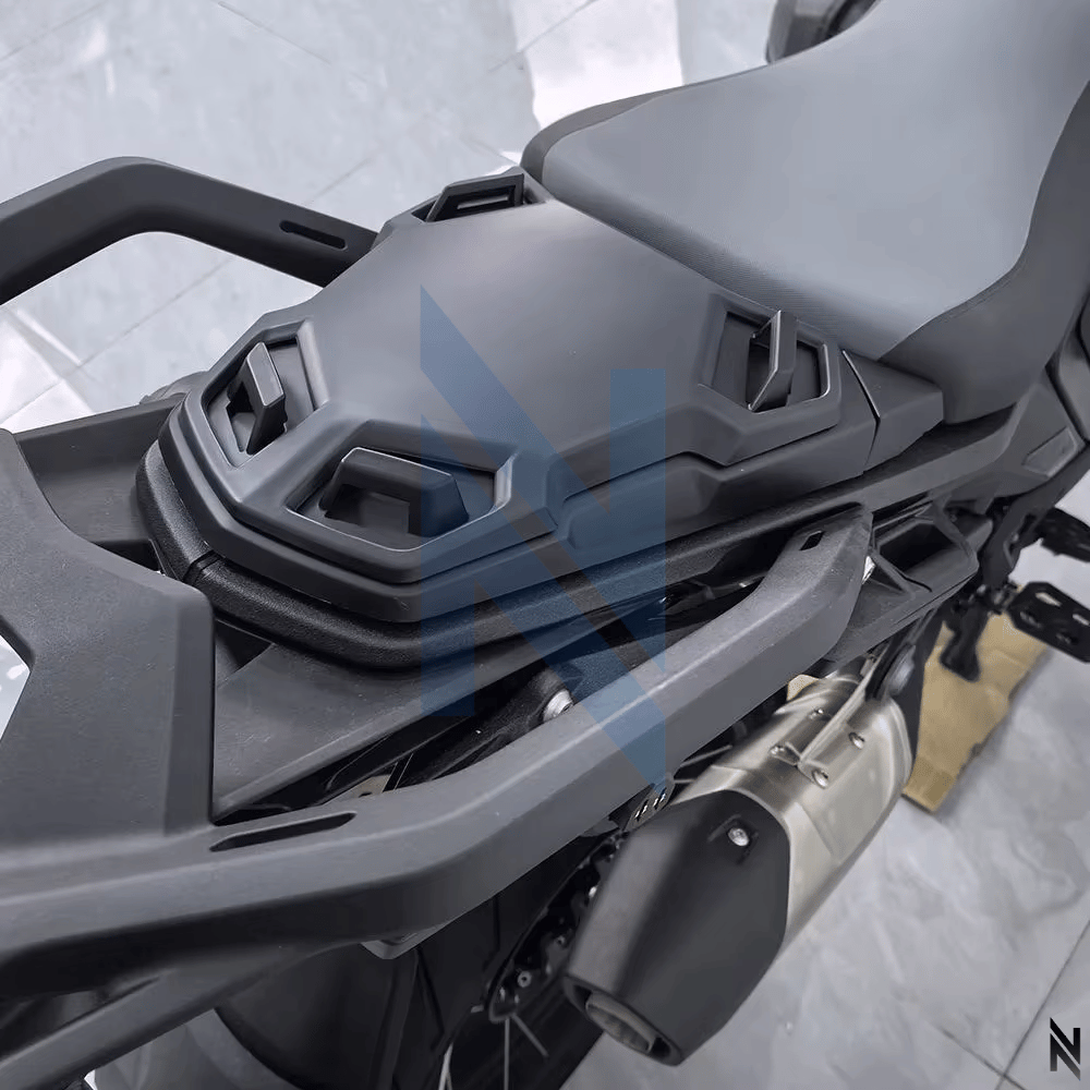 BMW R 1300 GS Arka Kuyruk Kapağı | Şık ve Minimal TasarımBMW R1300GS R1300GS ADV Arka Kuyruk Kapağı