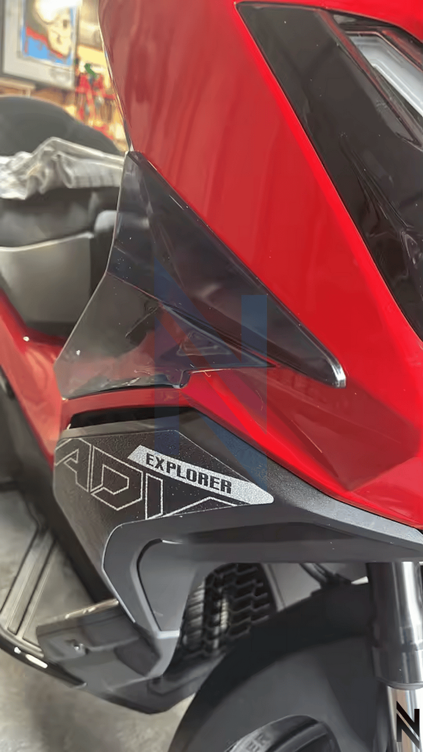 Honda ADV350 Yan Rüzgar Deflektörü | NocamotoHONDA ADV350 Yan Rüzgar Deflektörü
