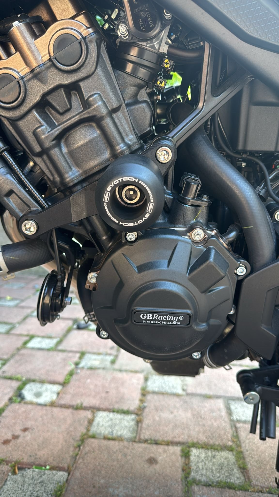 Honda CBR650R E‑Clutch Motor Koruma Kapağı Seti (2024‑2026)HONDA CBR650R CB650R 2024+ E-CLUTCH Motor Koruma Kapağı Seti