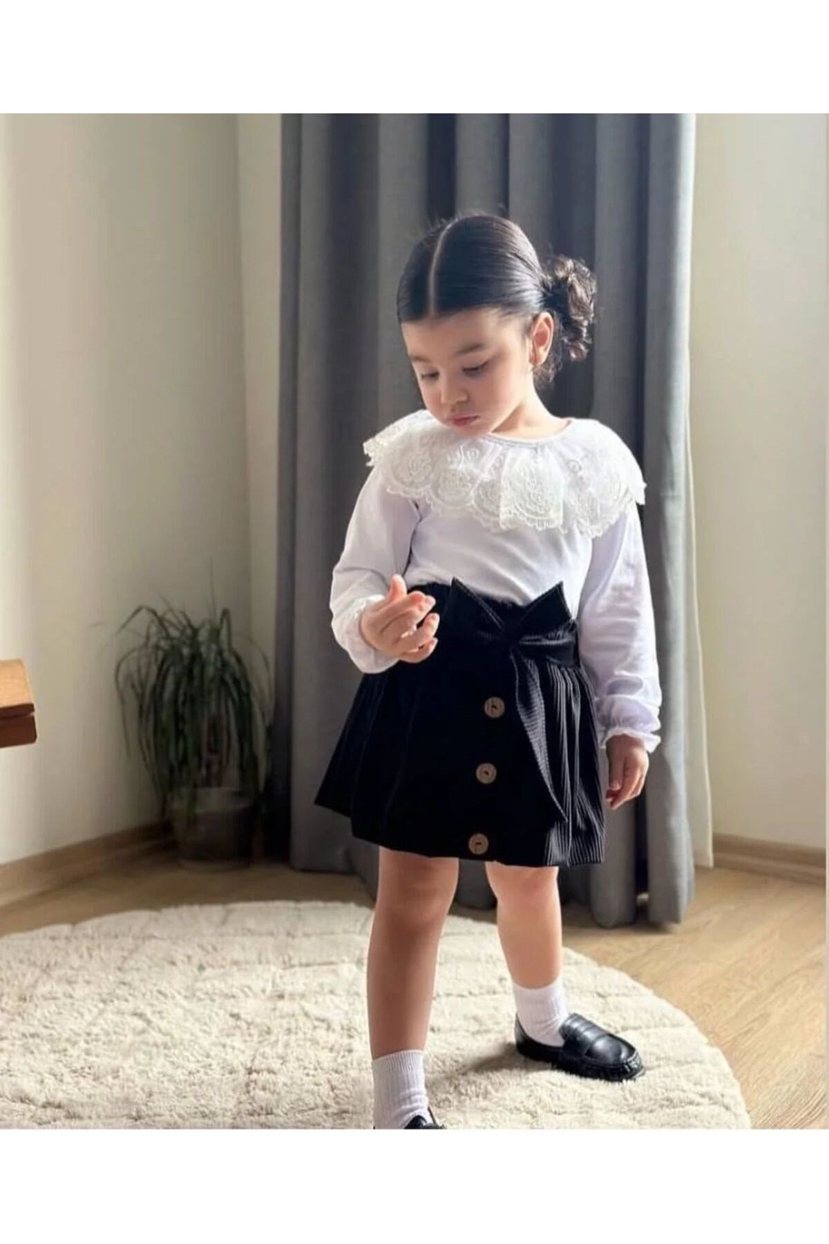 Kız Çocuk Kadife Etek Dantel Yaka Badi 2 Parça Kombin Takım