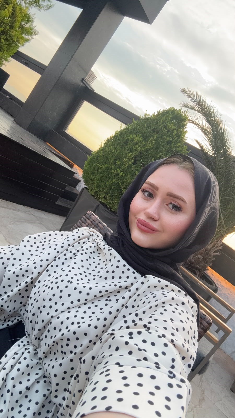 Degaje Yaka Desenli Takım