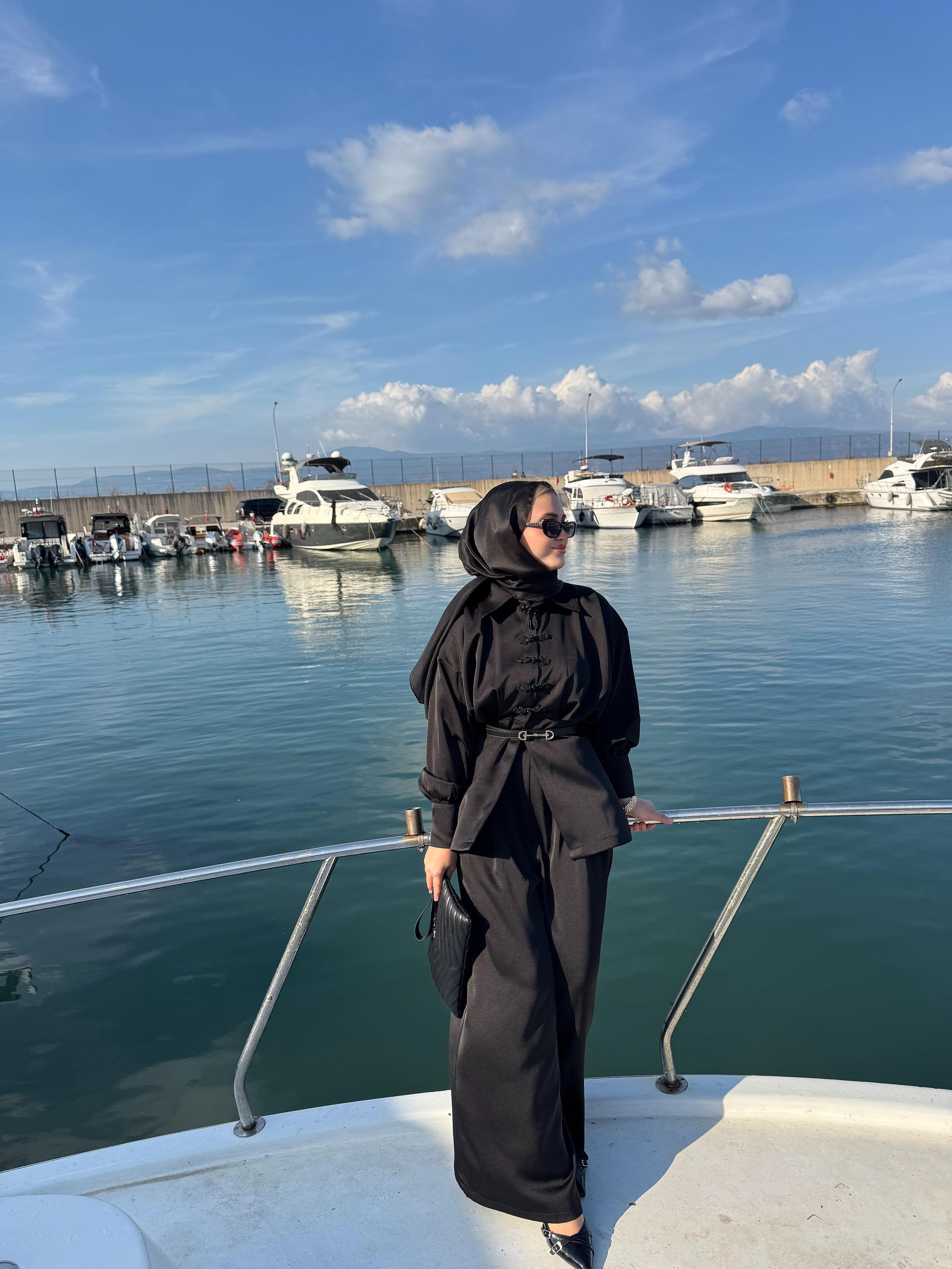 Diva Takım - Siyah