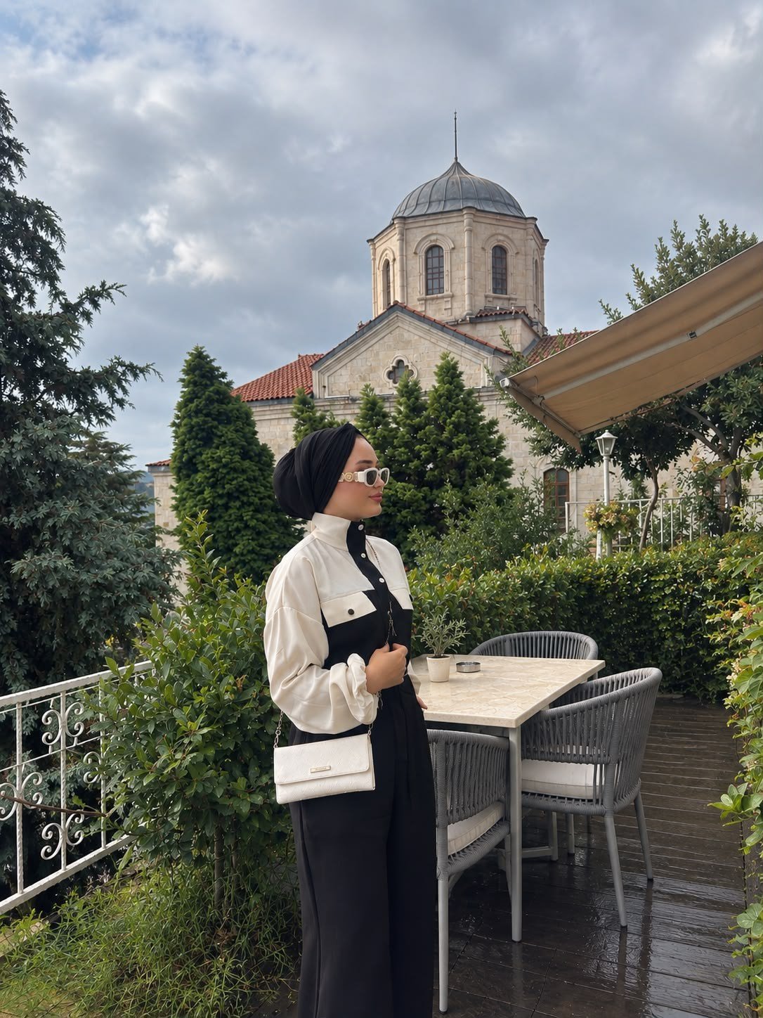 İki Renkli Zarif Tulum - Siyah
