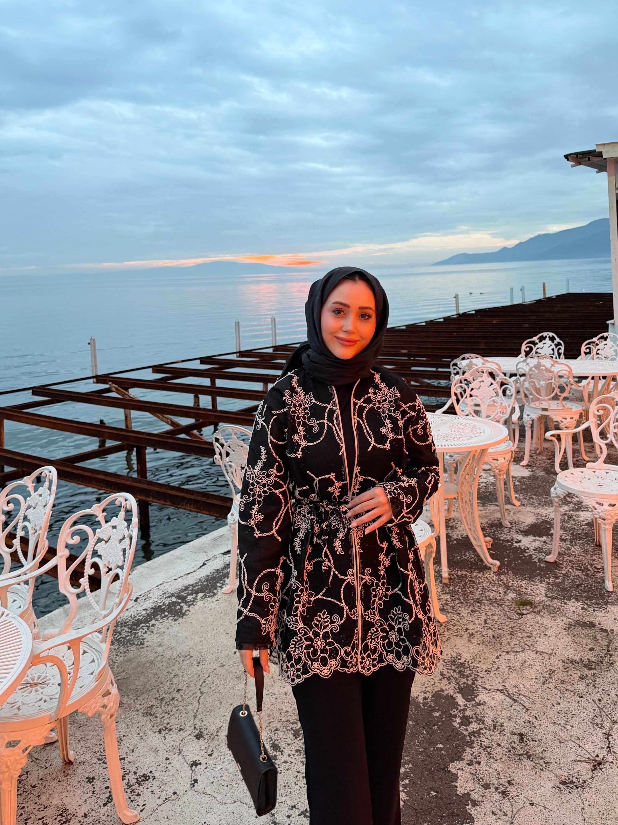İşlemeli Ceket