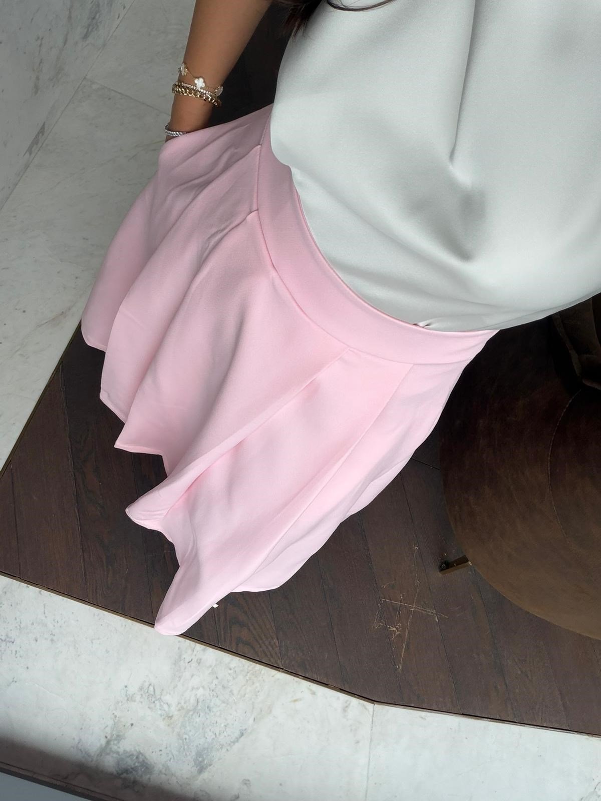 PEMBE PİLELİ MİDİ ETEK