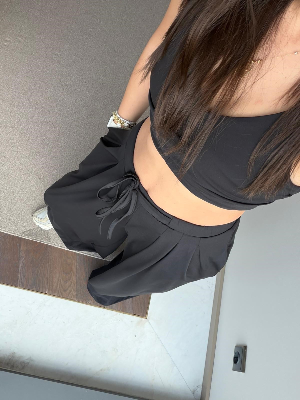 SİYAH OYS MODEL PEDLİ CROP BELİ LASTİKLİ PANTOLON TAKIM