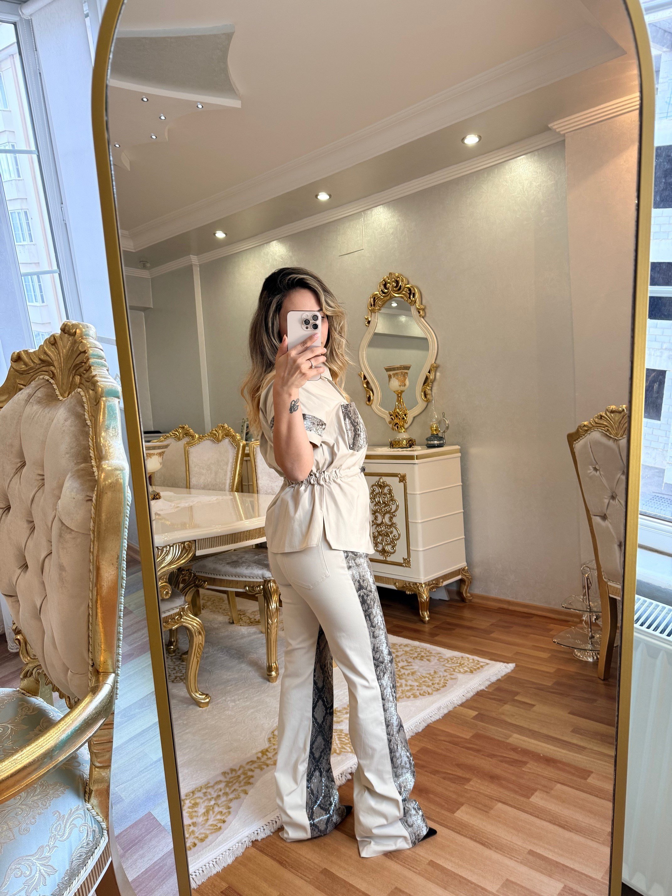 TASARIM DESENLİ TAKIM