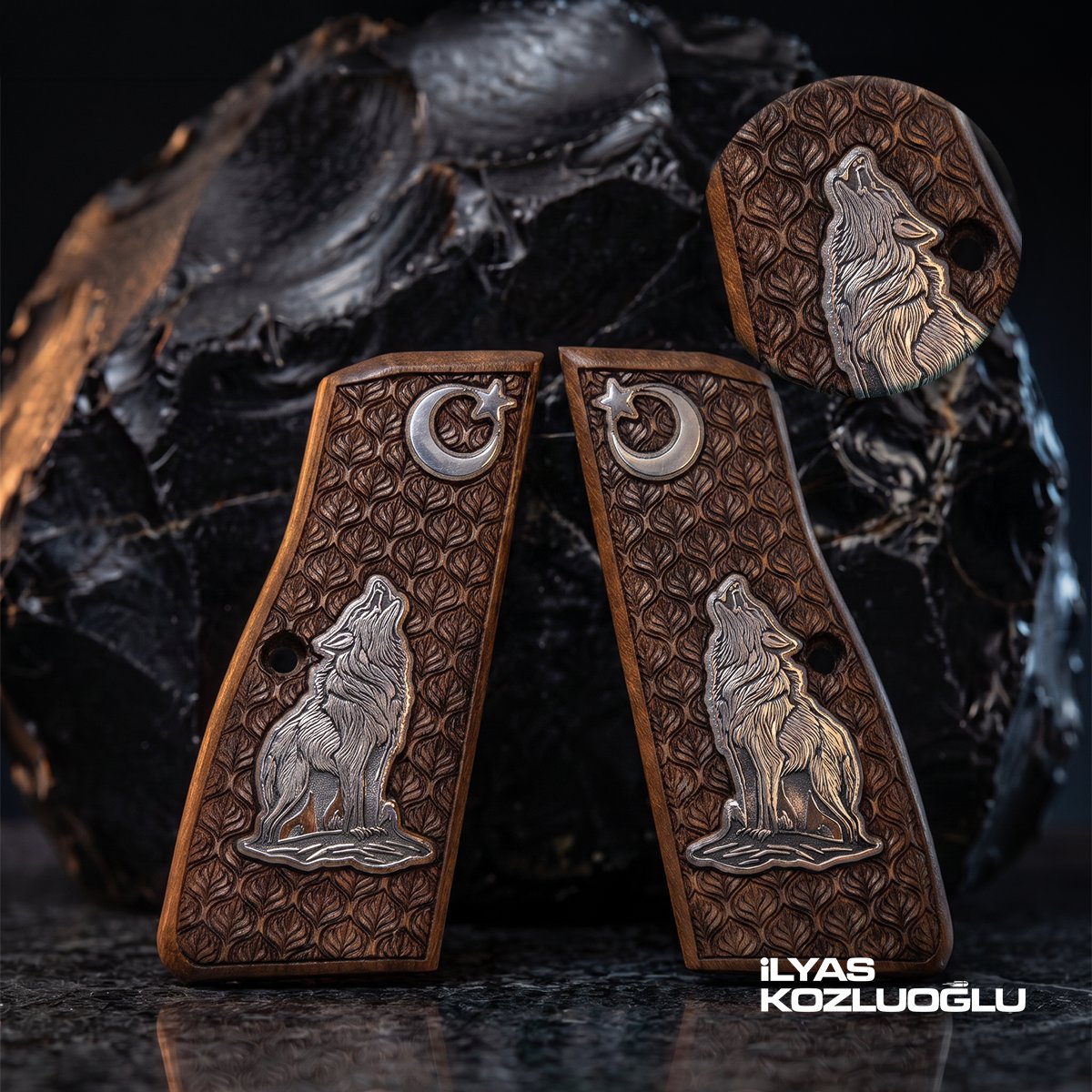Browning MK3 Ceviz Kabza Kabza Tam Yüzey Yaprak Desenli Üzeri Gümüş Renk Kurt ve Ay Yıldız Logolu