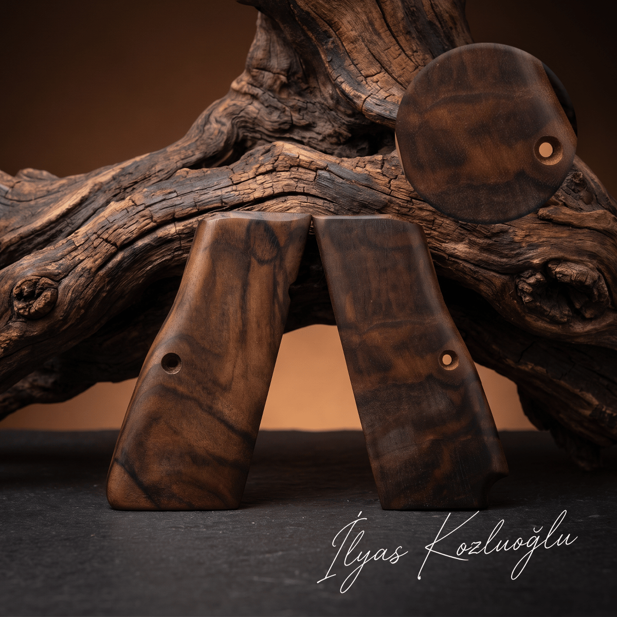 Browning MK3 Kök Ceviz Kabza Yüzey Desensiz Logosuz
