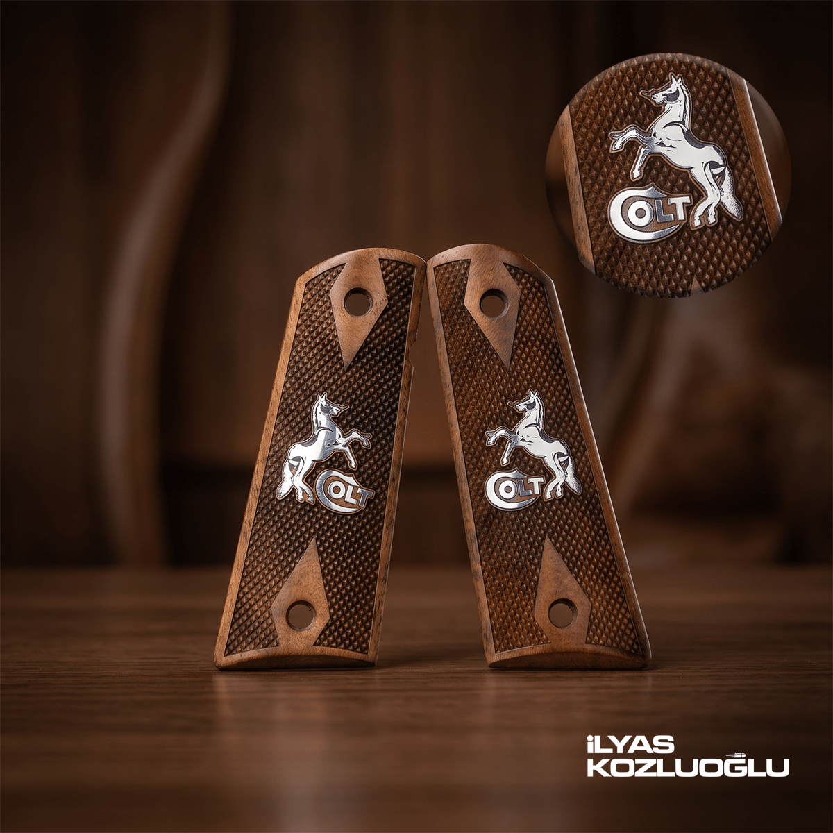 Colt 1911 Koyu Ceviz Kabza Tam Yüzey Baklava Desenli Gümüş At ve Colt Logolu