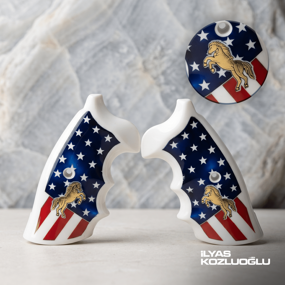 Colt Python Beyaz Pleksi Kabza Amerika Bayrağı Tasarımlı Sarı Pirinç At Logolu