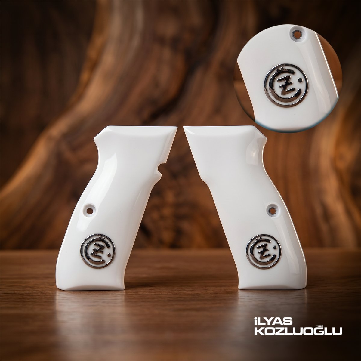 CZ 75-85 B Beyaz Pleksi Kabza Üzeri Gümüş Renk Marka Logolu