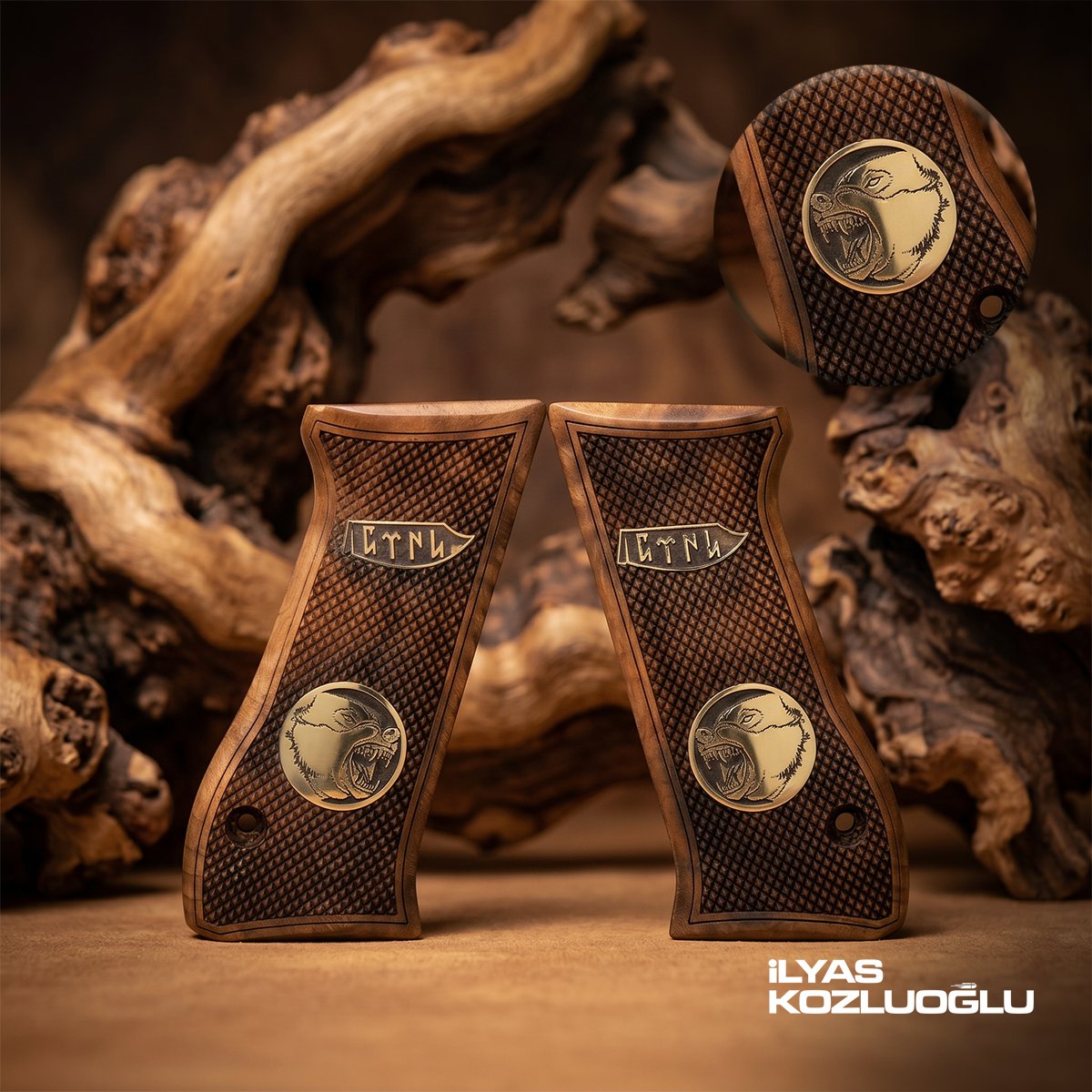 Jericho 941F-FS Koyu Ceviz Kabza Tam Yüzey Baklava Desen Üzeri Sarı Pirinç Kurt Tasarımlı