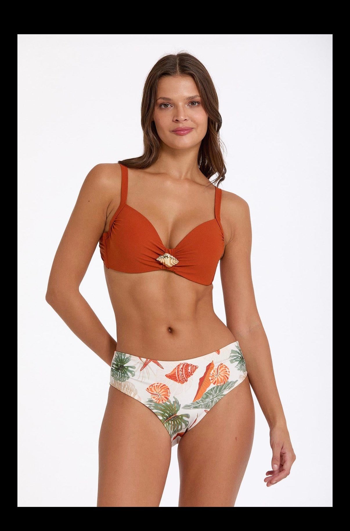 Kaplı Kiremit Desenli Bikini Takımı