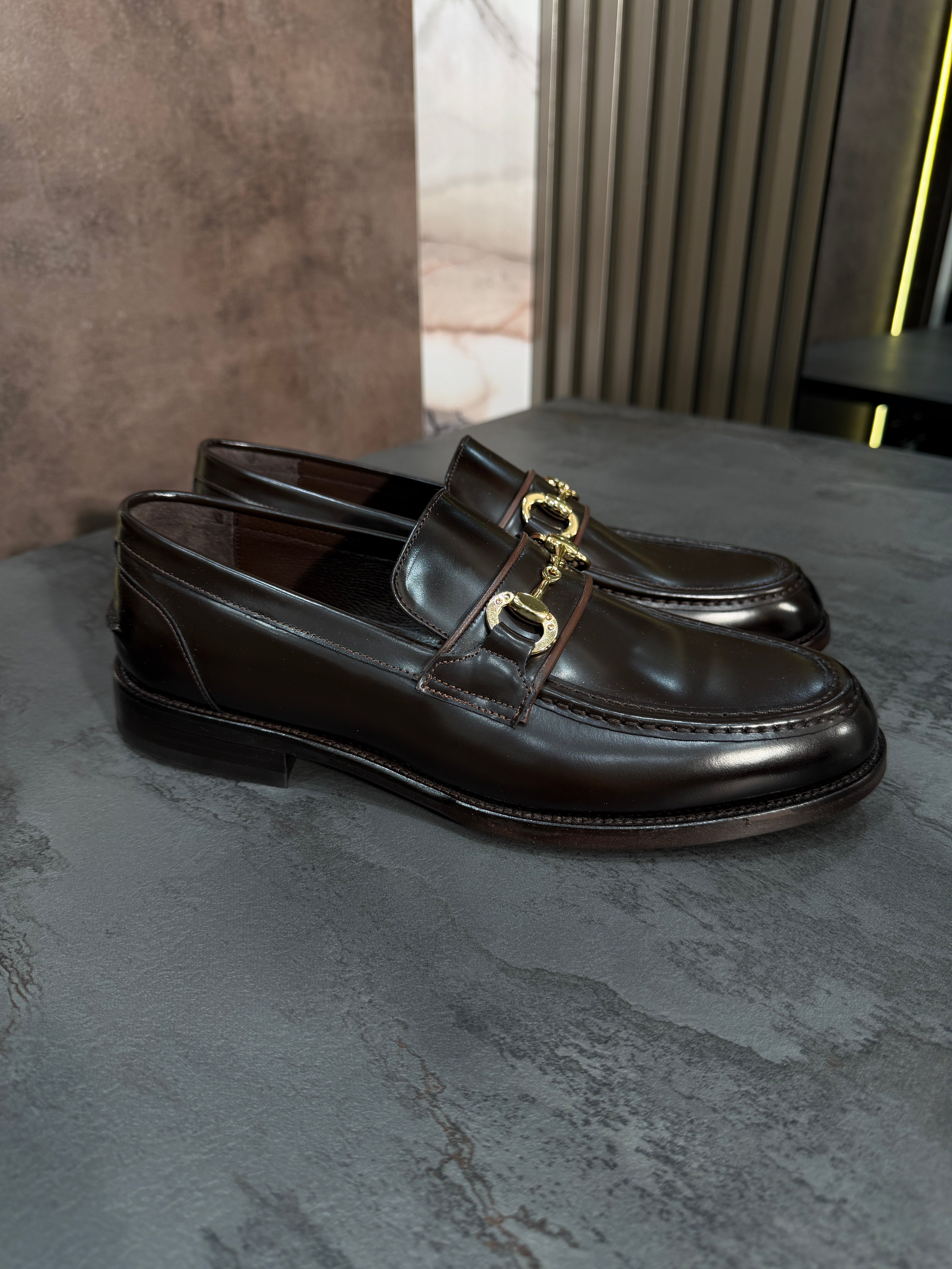 Vitton Gold Tokalı Loafer | Koyu Kahve