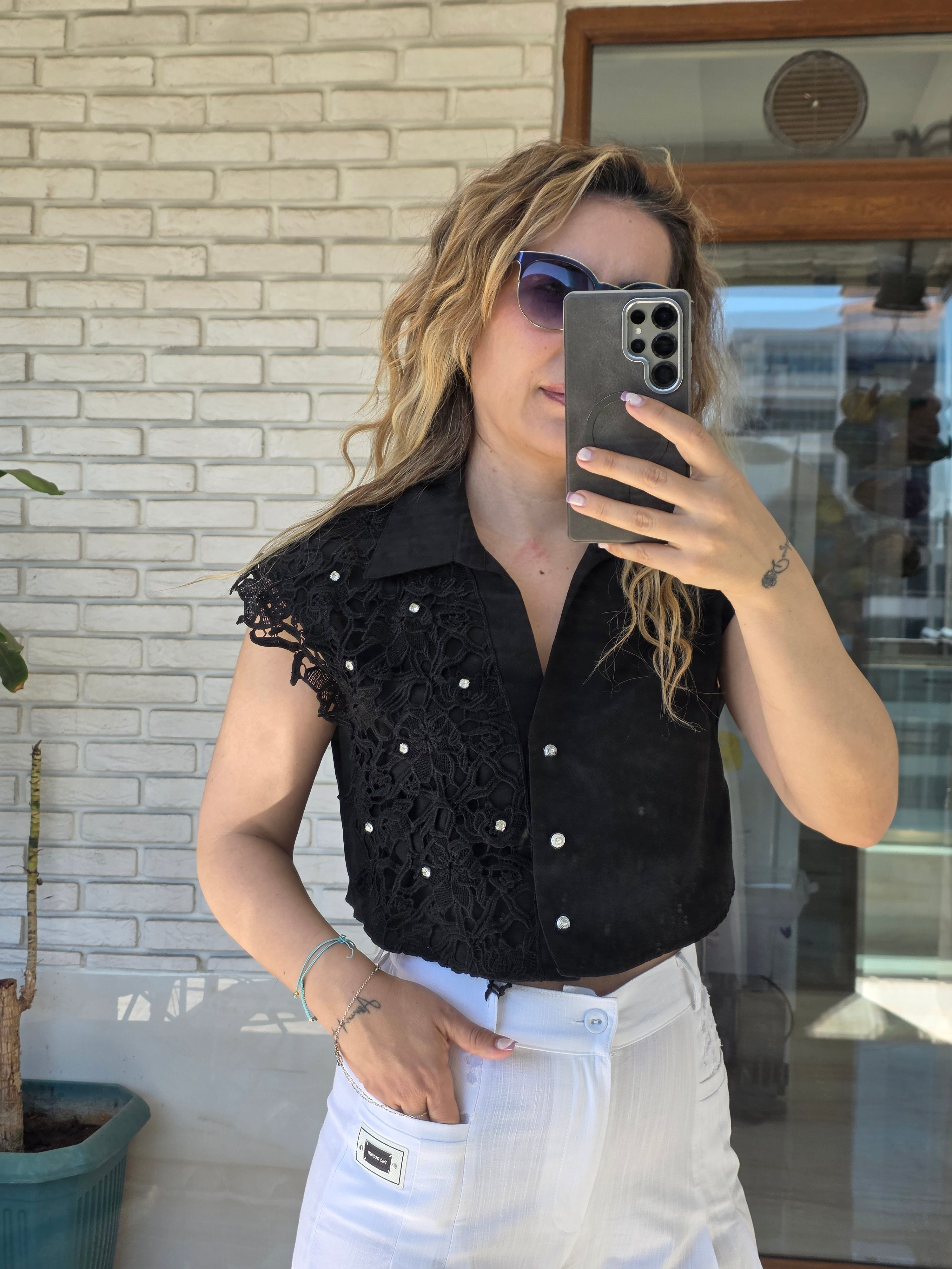Siyah Crop Taşlı Gömlek