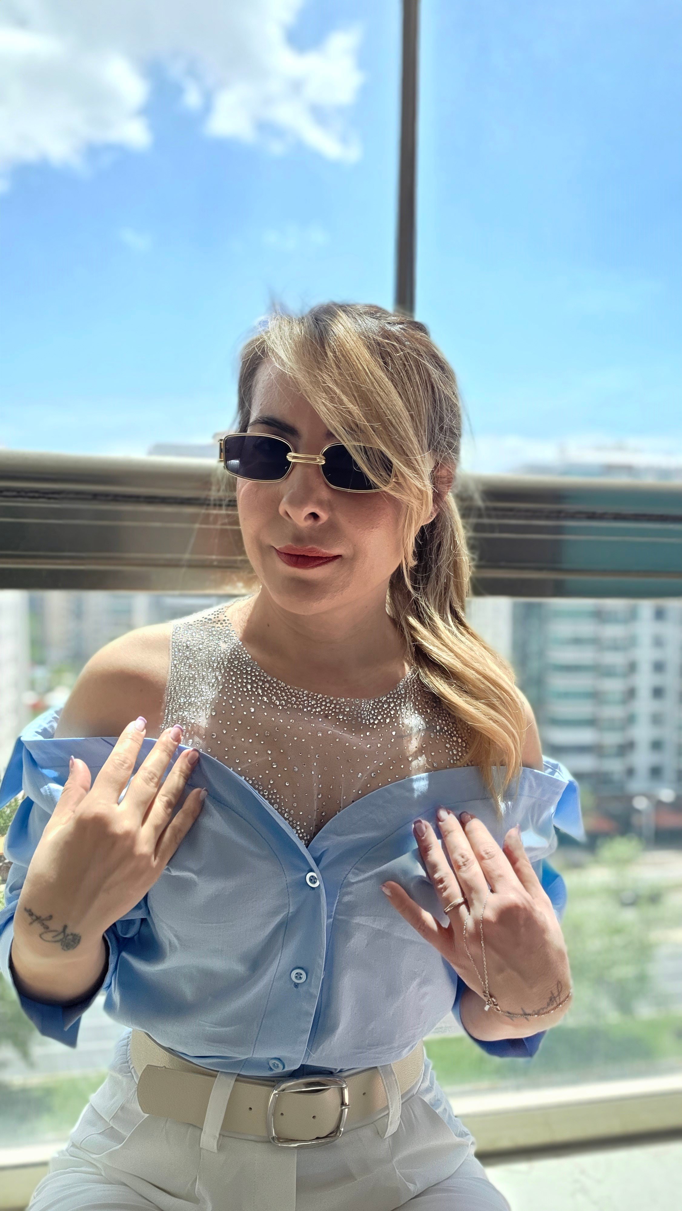 Taşlı Tasarım Gömlek