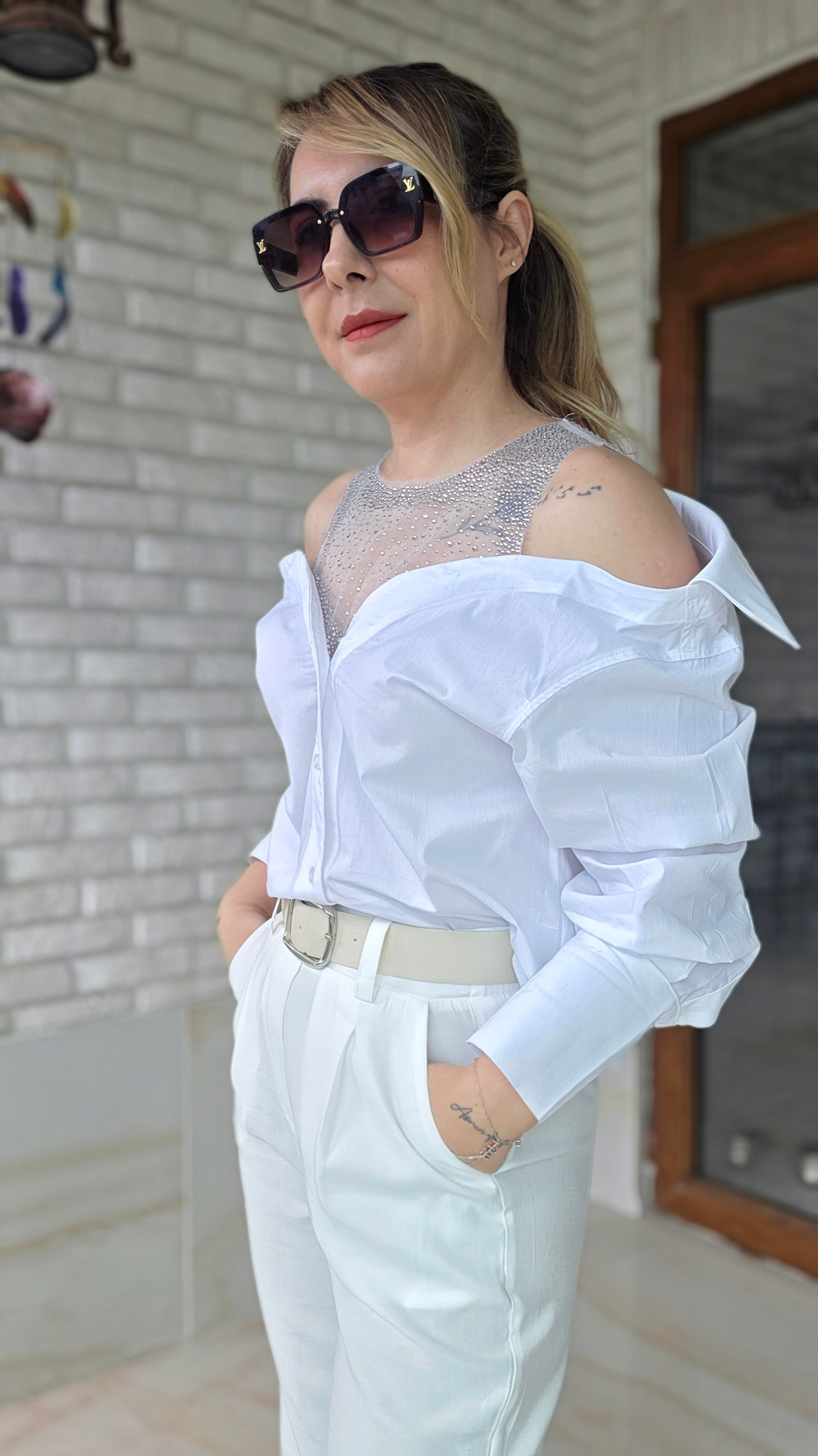 Taşlı Tasarım Gömlek