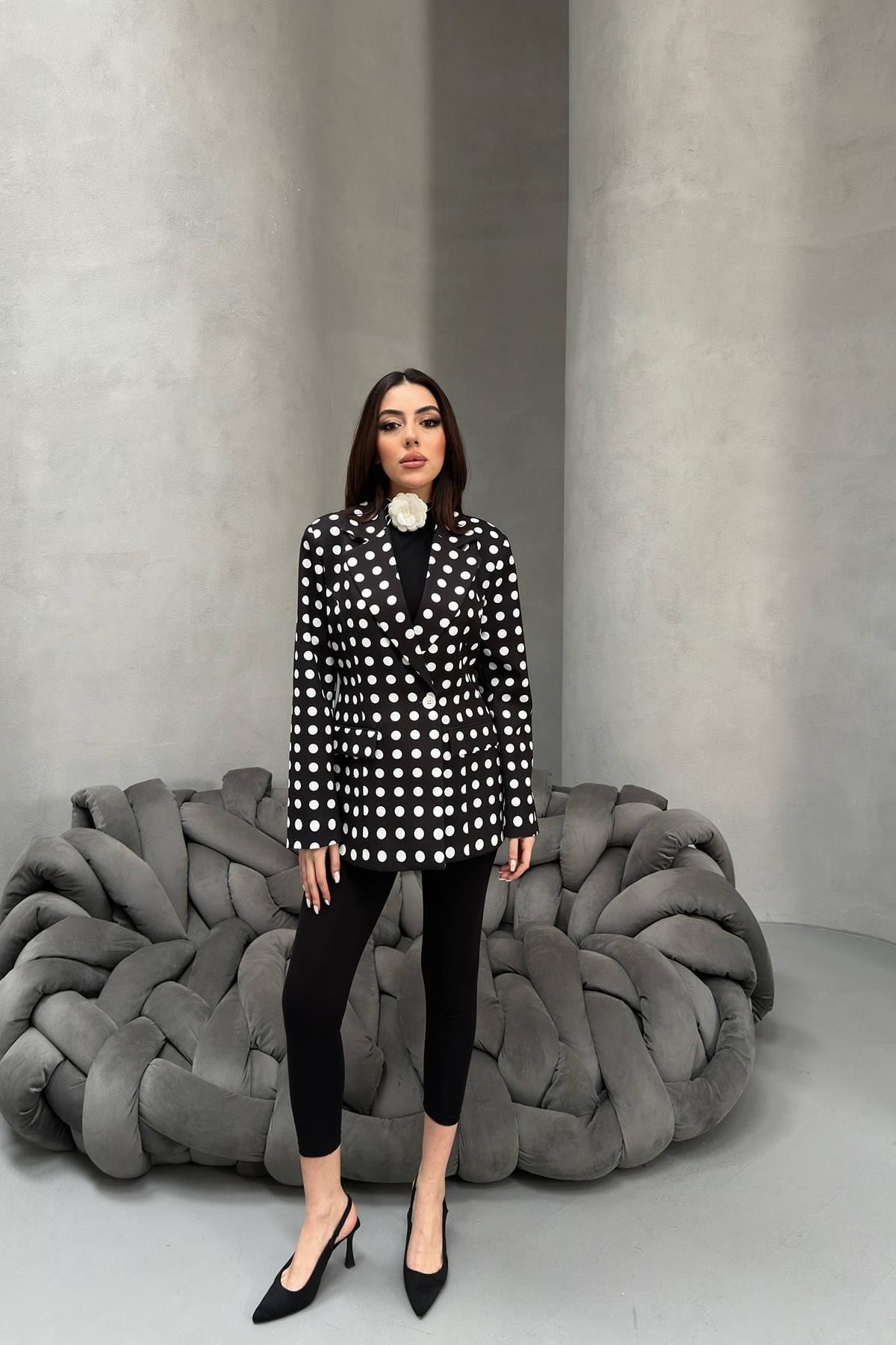 Toptan Siyah Puantiyeli Blazer Ceket
