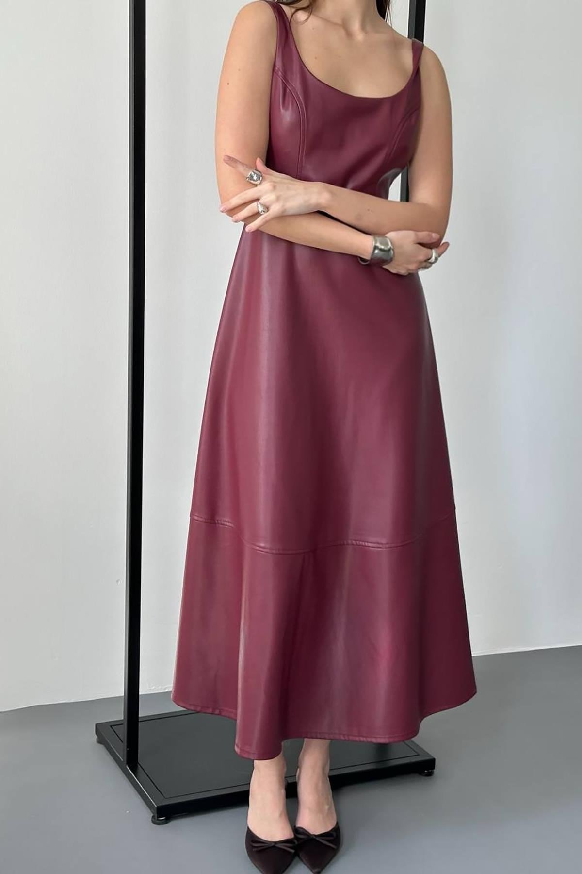 Toptan Bordo Askılı Deri Elbise