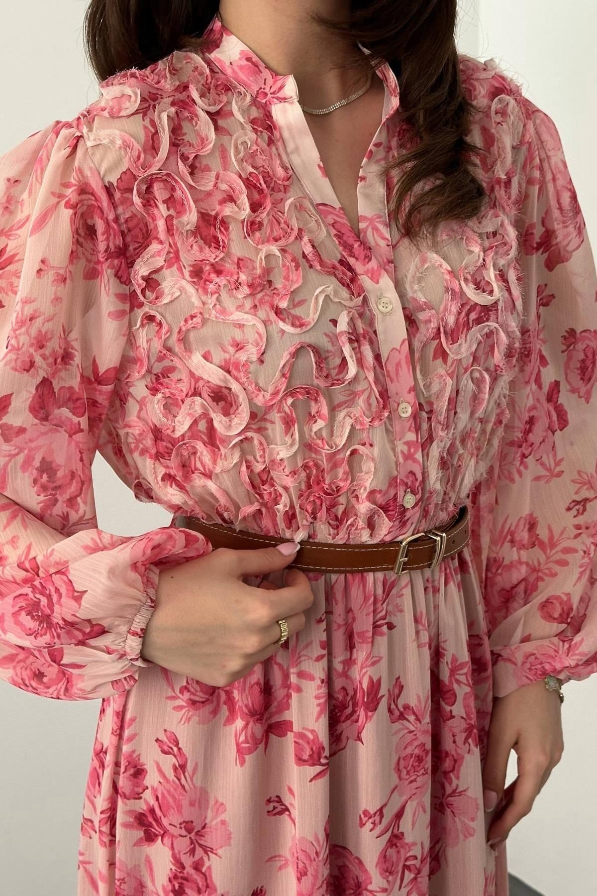 Toptan Pembe Biye Detaylı Elbise