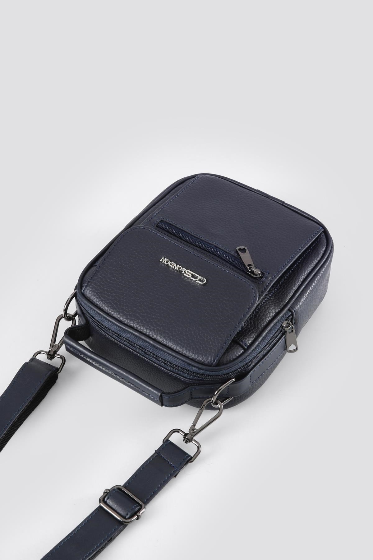 ÇÇS 31499 Askılı Çanta