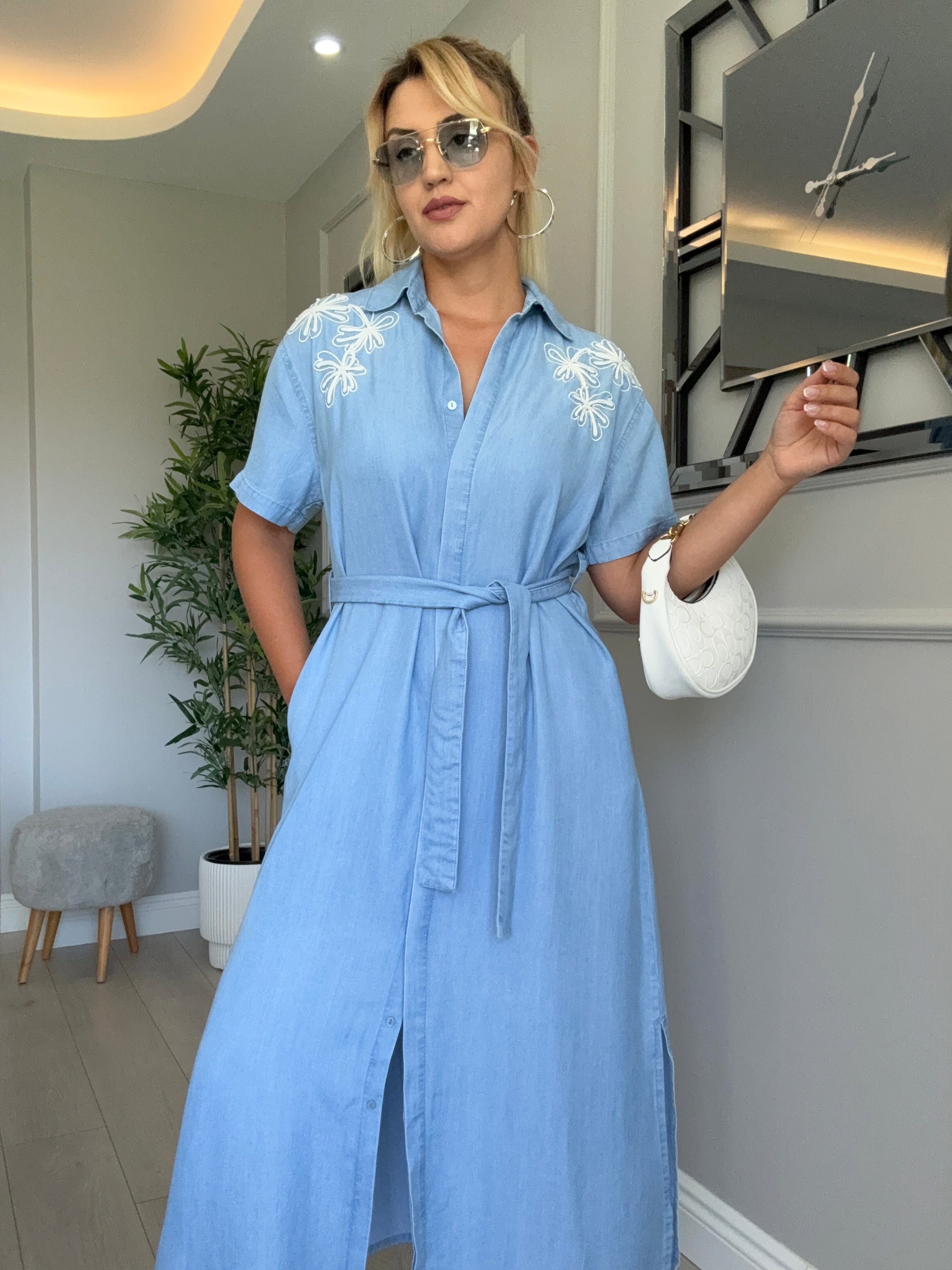 Nakışlı denim tensel elbise 