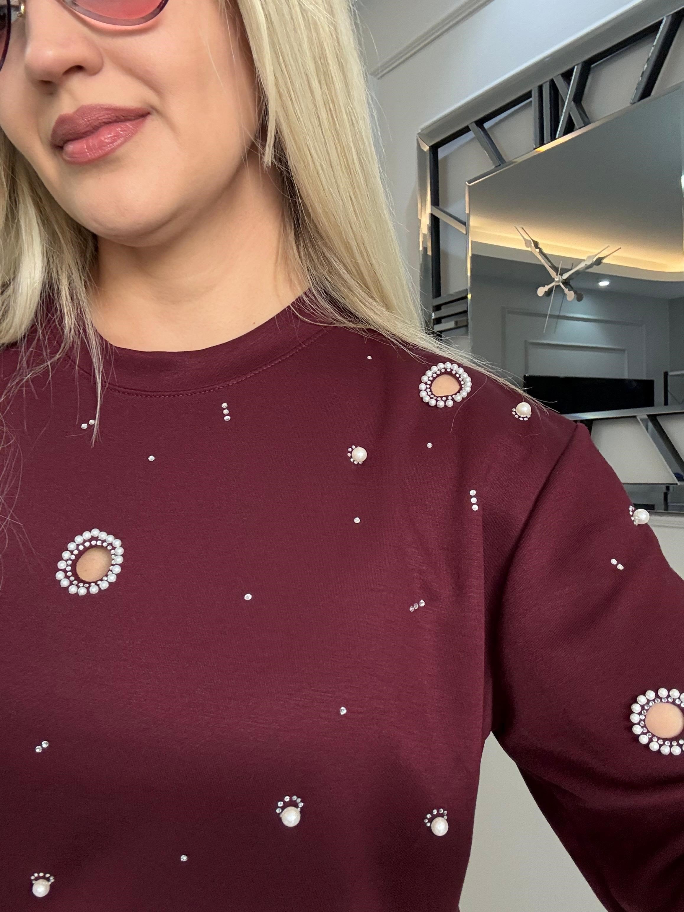 ORJ MARKA MODAL KUMAŞ  KUŞ GÖZÜ DETAYLI İNCİLİ TSHİRT BORDO