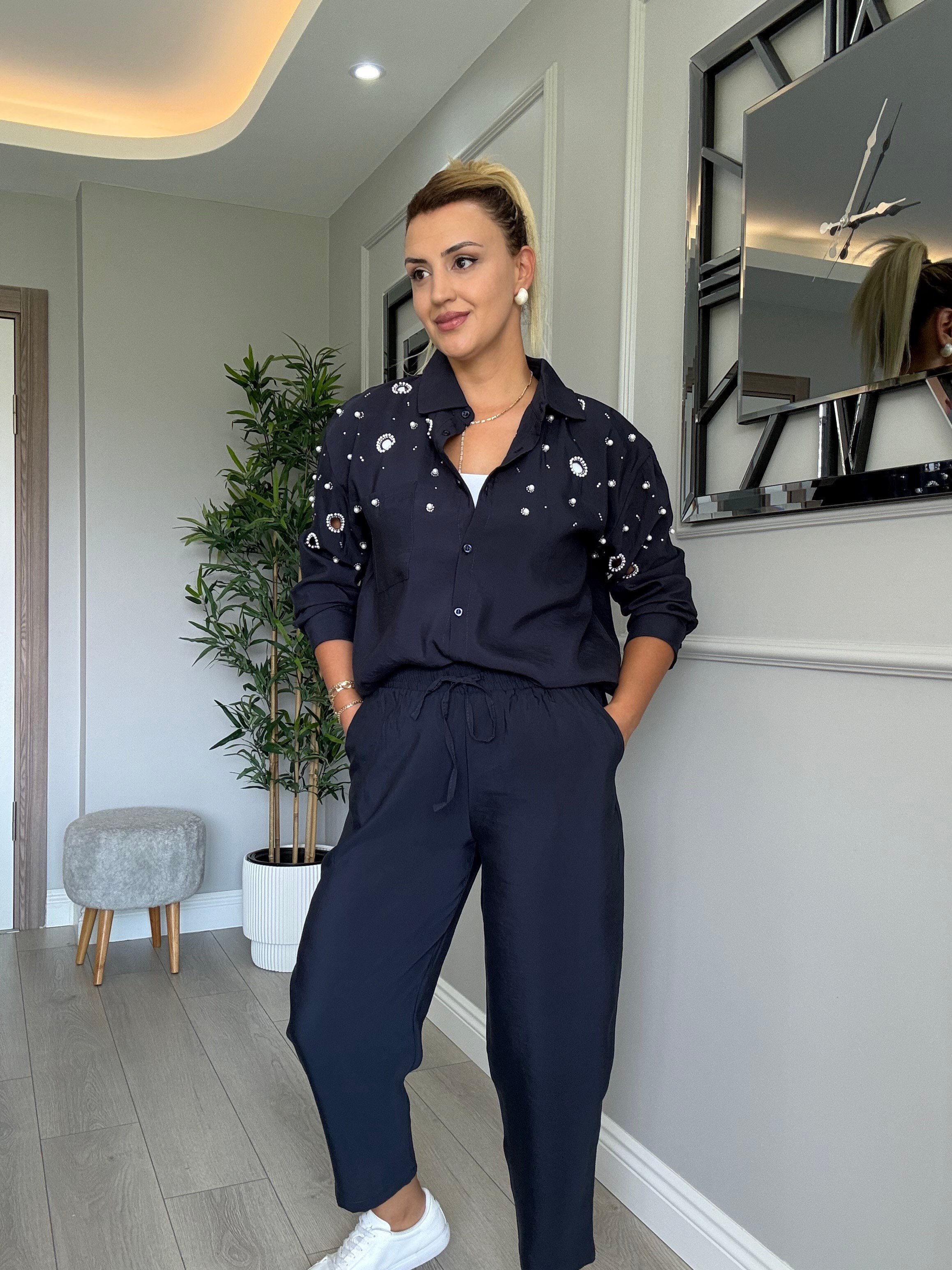 Orj model kuş gözü detaylı taşlı incili tensel takım lacivert 