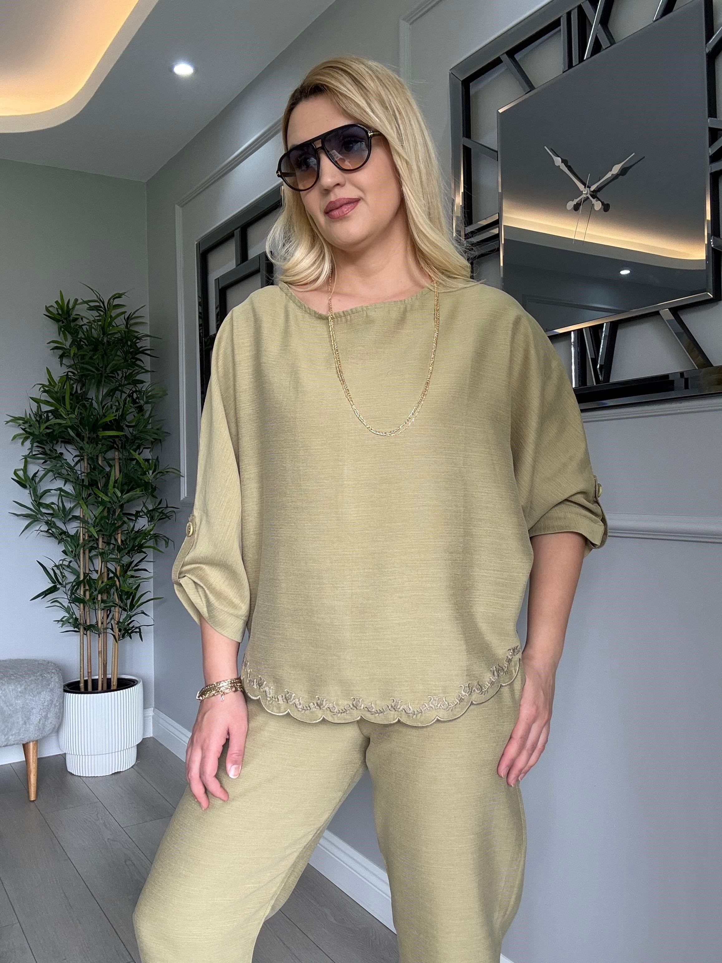 TİRİL TİRİL NATURAL KETEN NAKIŞLI TAKIM YAĞ YEŞİLİ