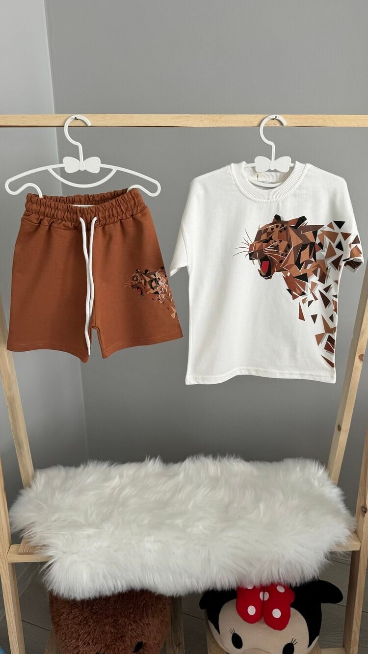 Leopar Baskılı Kahverengi Şortlu Takım