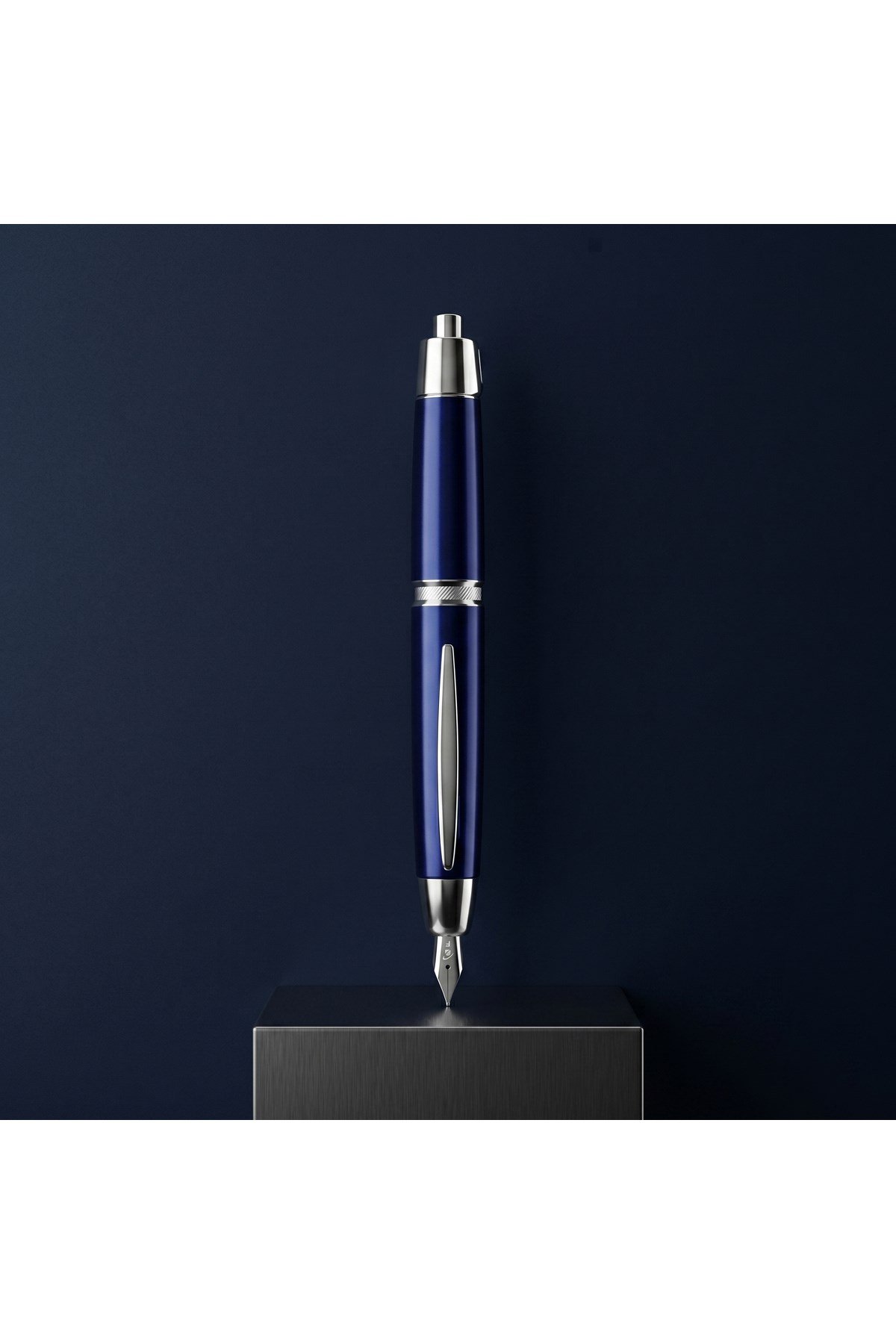 CAPLESS LUXURY Mavi - FINE (rhodium accents)