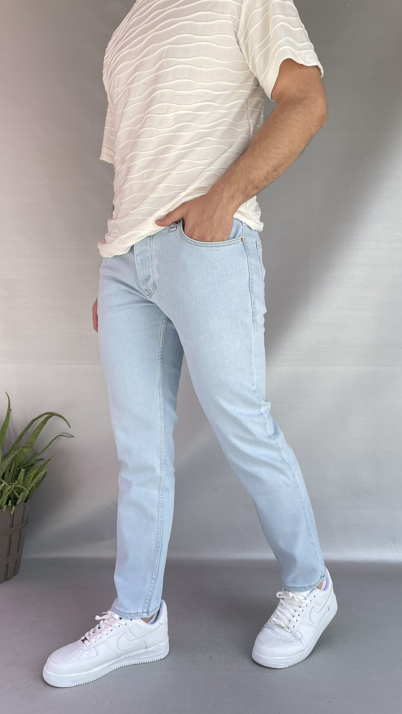 Buz Mavi Düz Slim Fit Jean