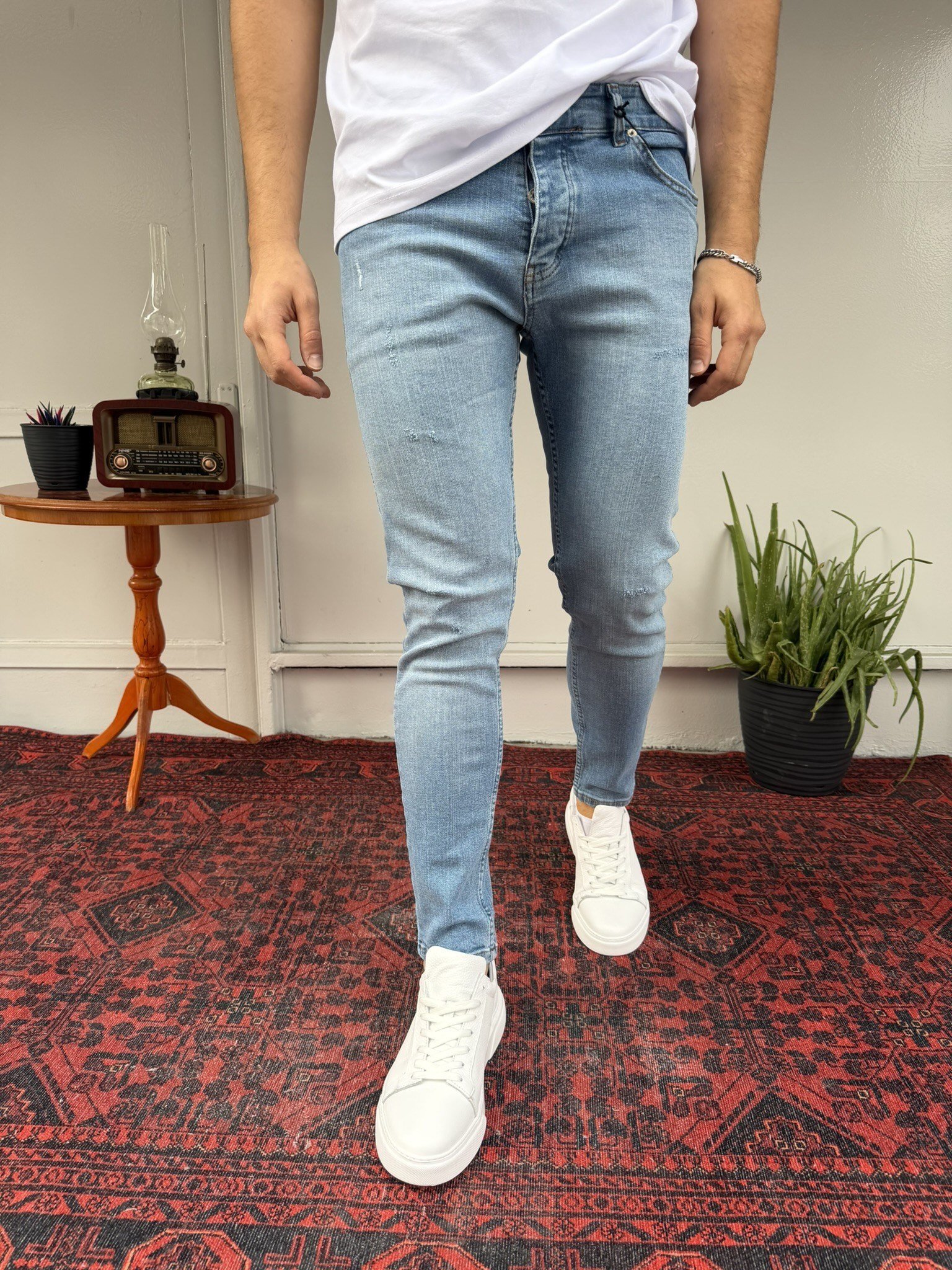 Buz Mavi Eskitme Detay SkinnyFit Jean