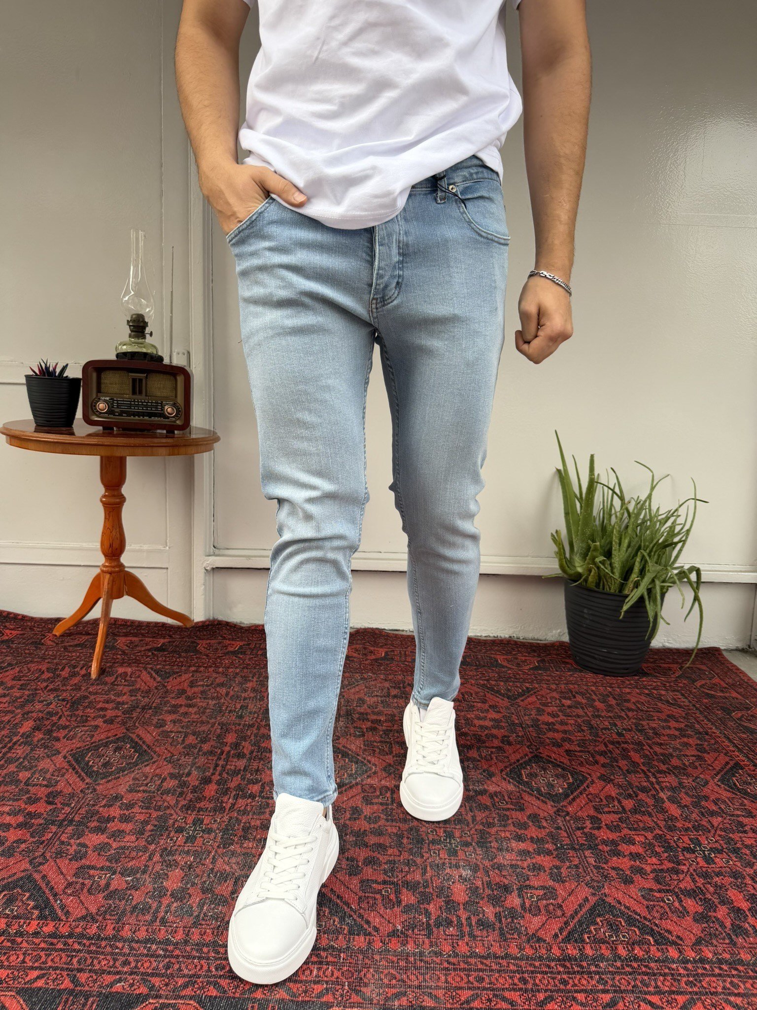 Buz Mavi Yıkamalı SkinnyFit Jean